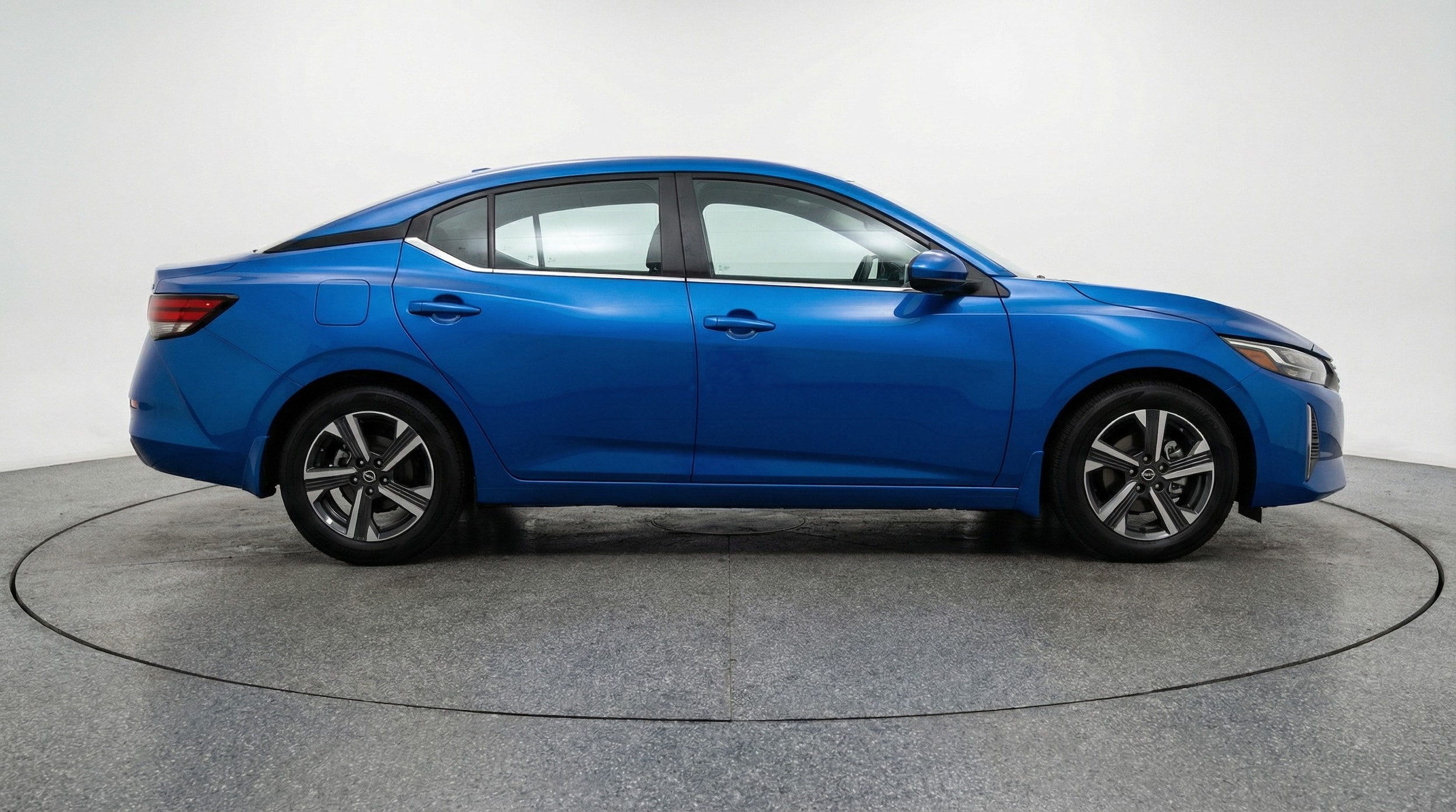 Thumbnail: 2025 Nissan Sentra - 8