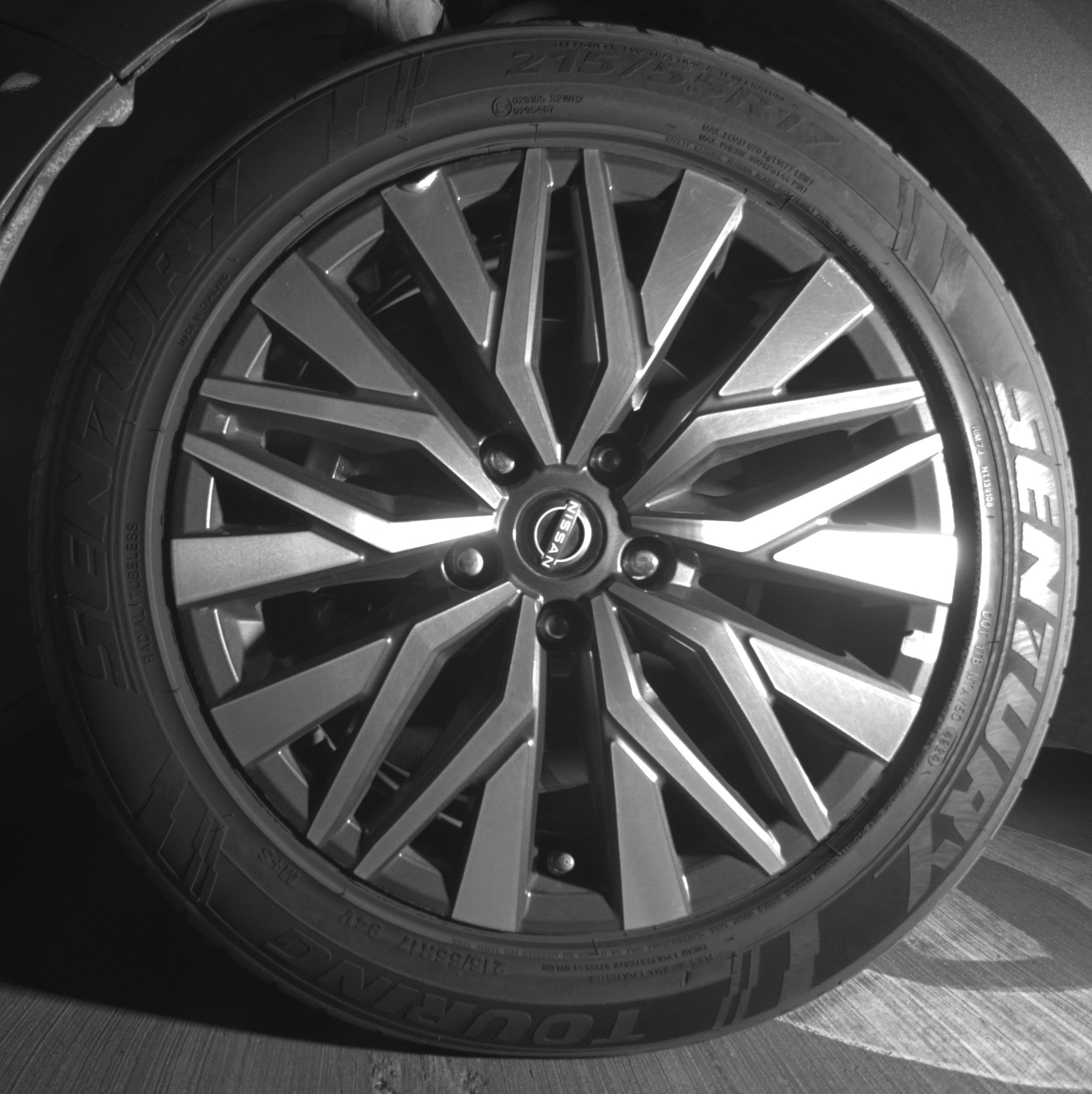 Thumbnail: 2025 Nissan Altima - 9