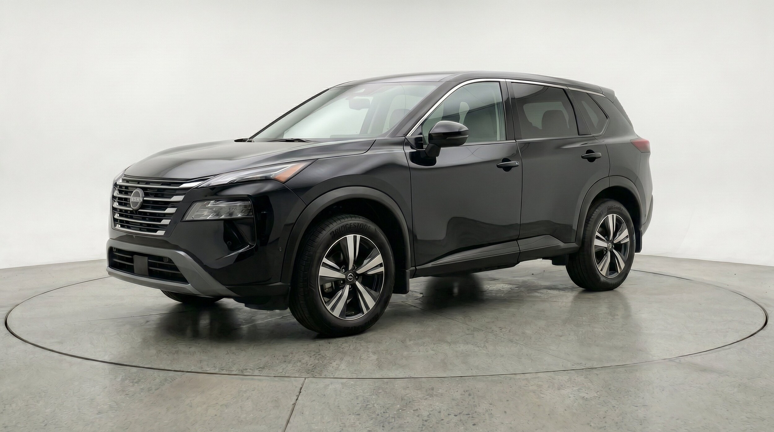 Thumbnail: 2026 Nissan Rogue - 3