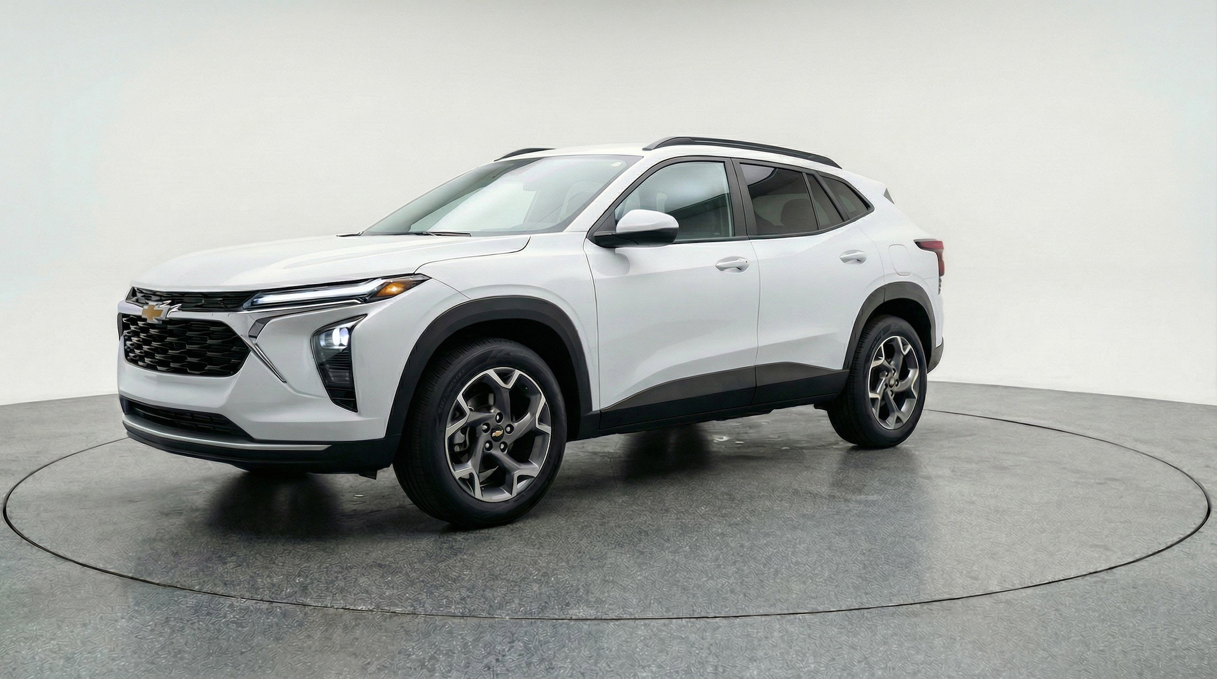 Thumbnail: 2025 Chevrolet Trax - 3