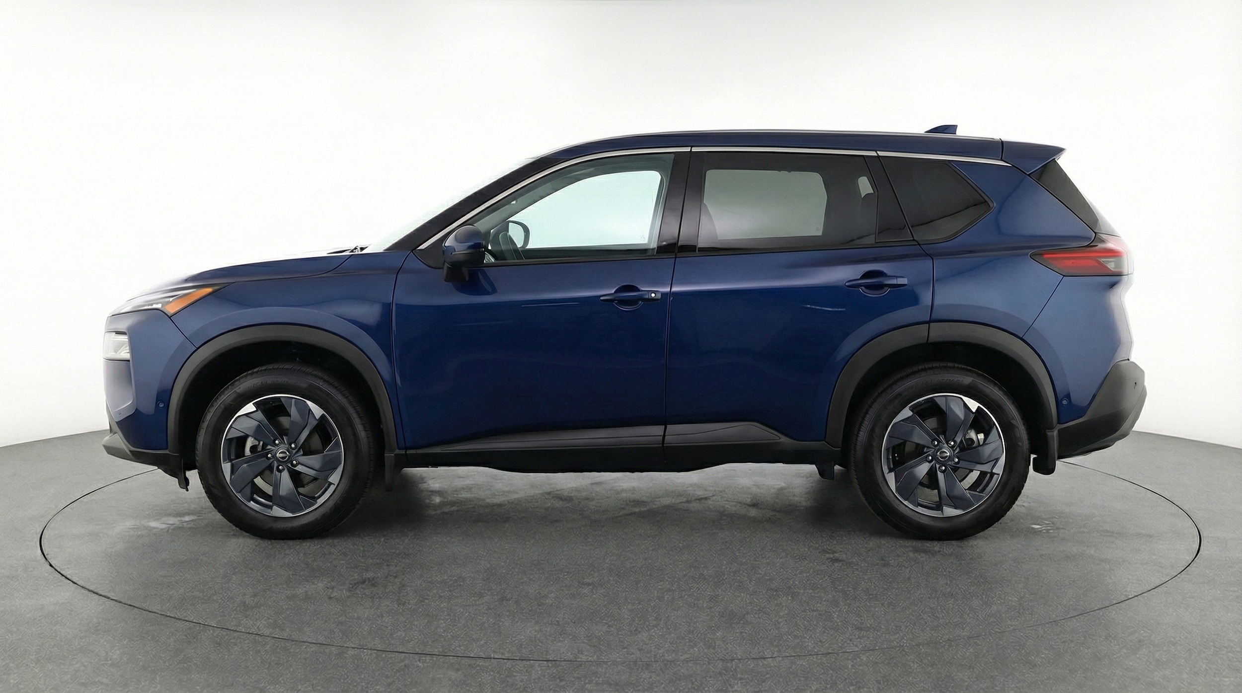 Thumbnail: 2025 Nissan Rogue - 4