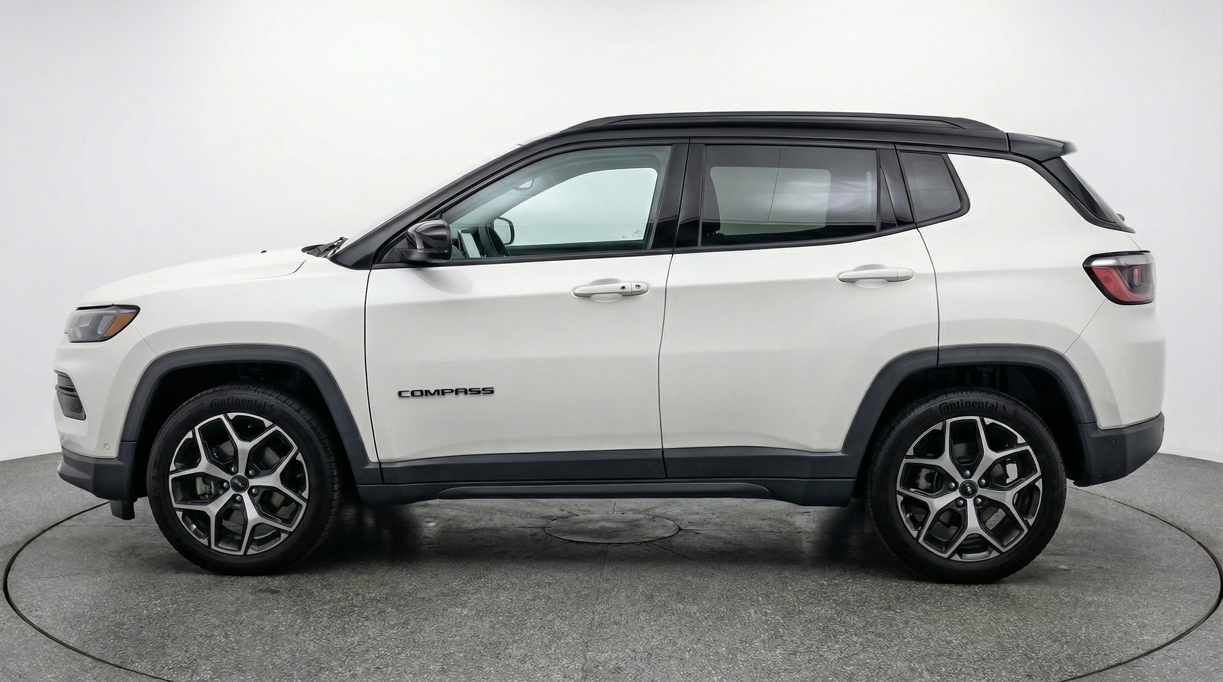 Thumbnail: 2025 Jeep Compass - 4