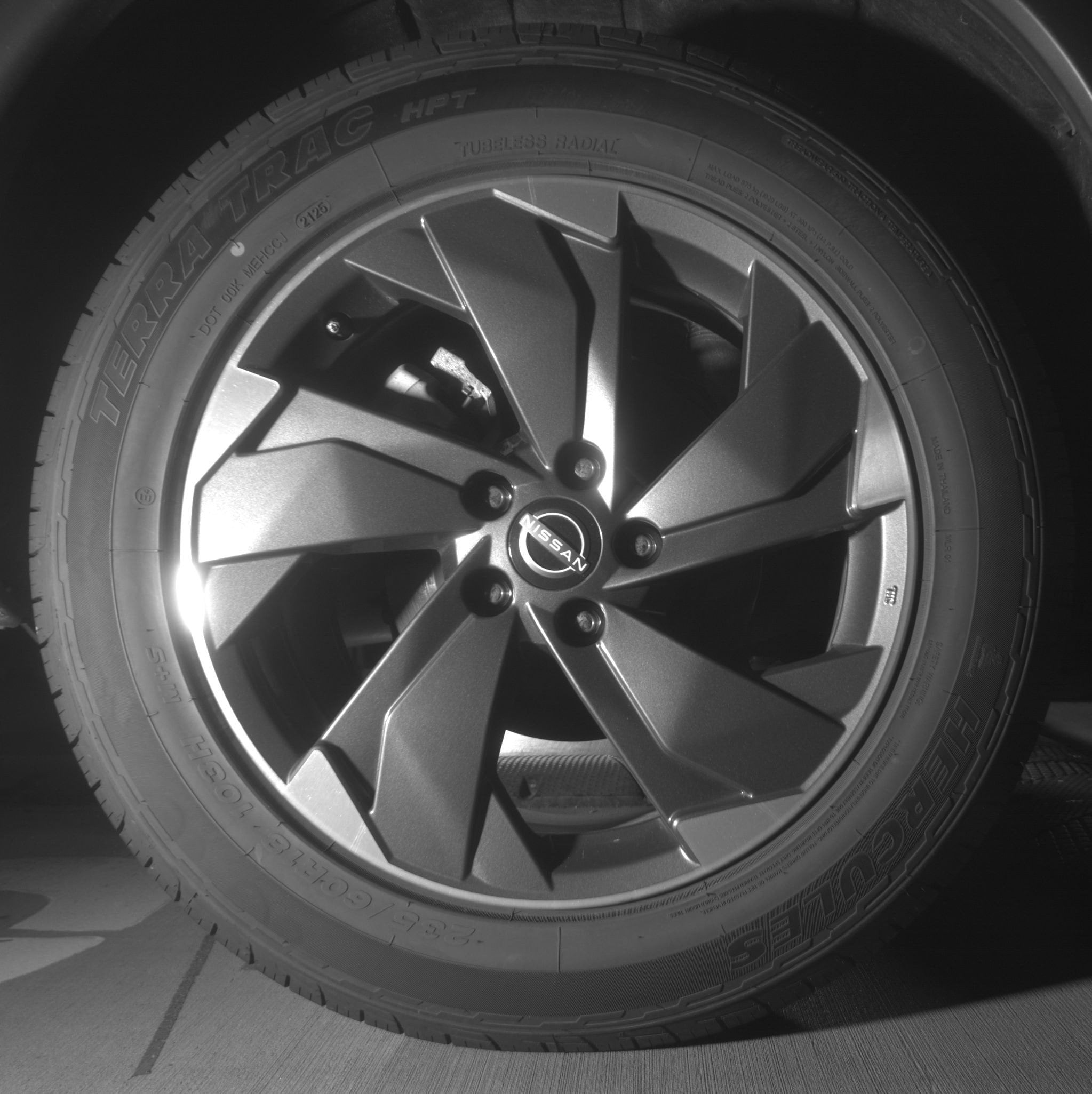 Thumbnail: 2025 Nissan Rogue - 15