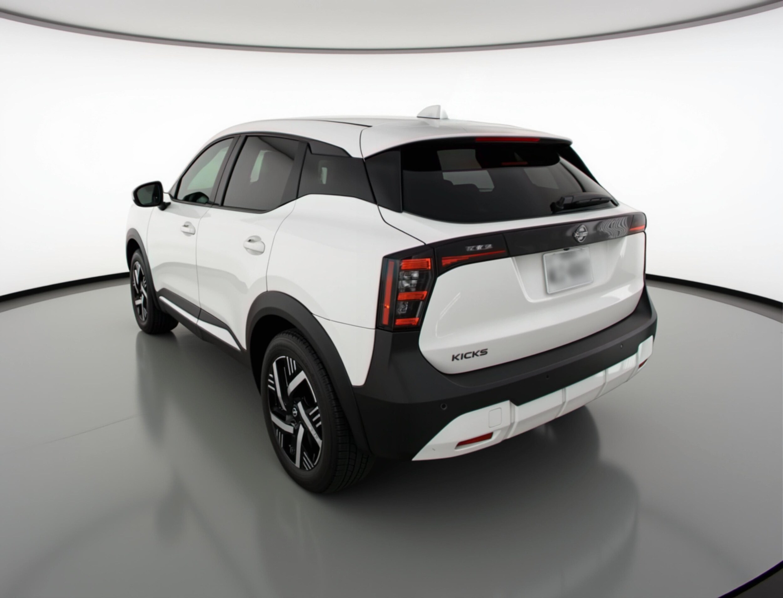 Thumbnail: 2025 Nissan Kicks - 5