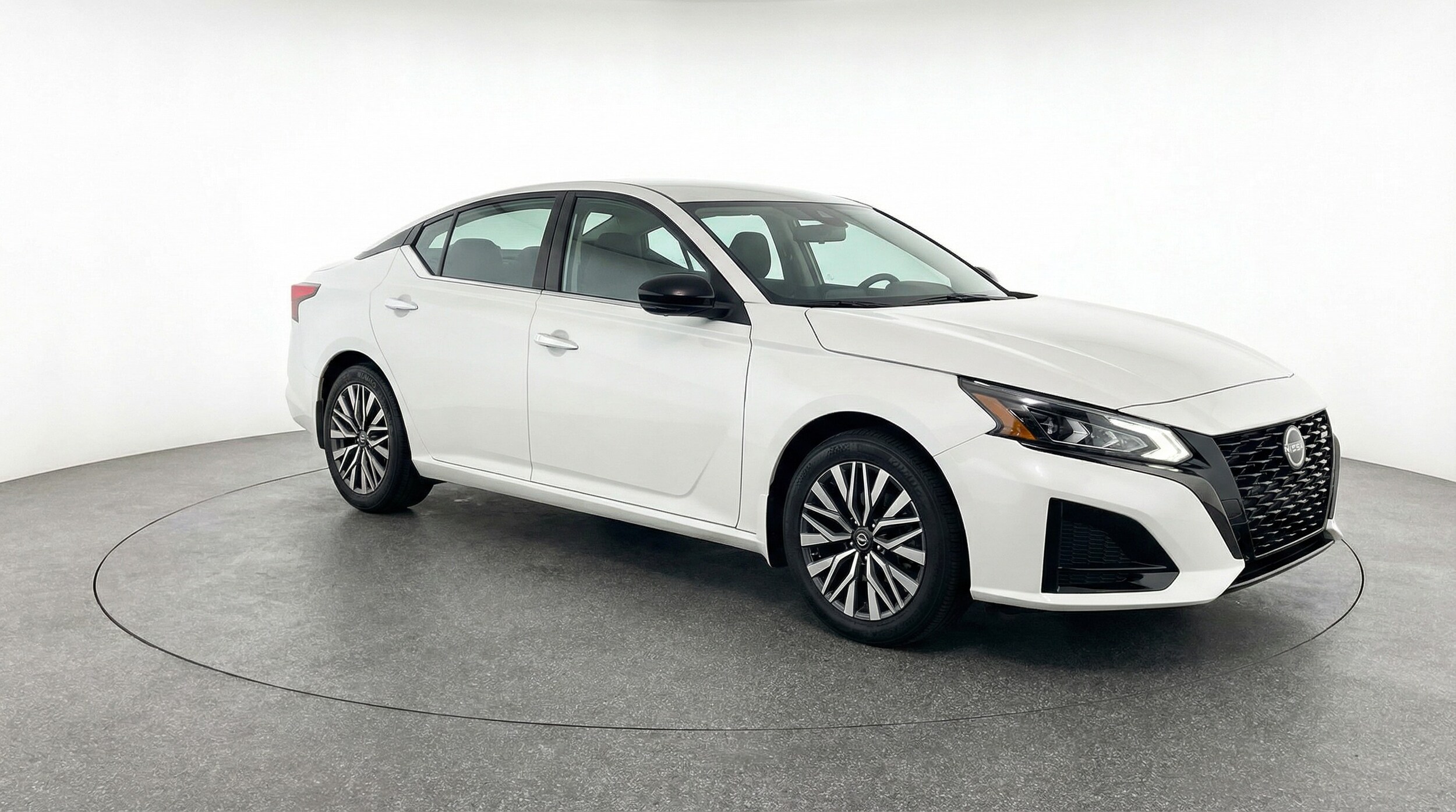 Thumbnail: 2025 Nissan Altima - 1