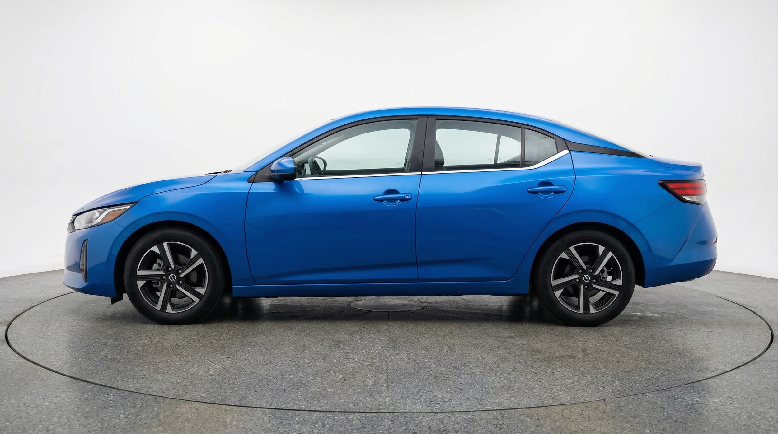 Thumbnail: 2025 Nissan Sentra - 4
