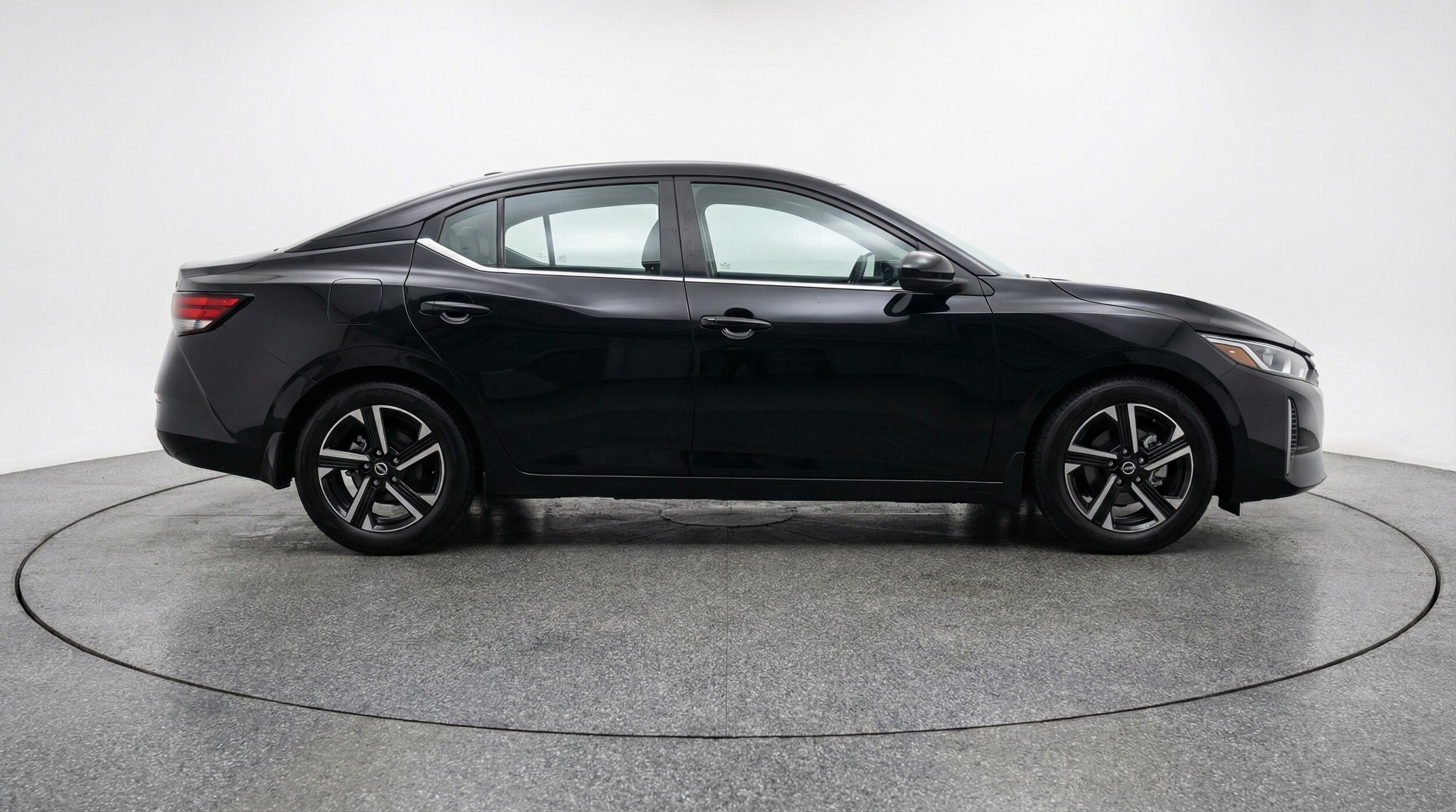 Thumbnail: 2025 Nissan Sentra - 8