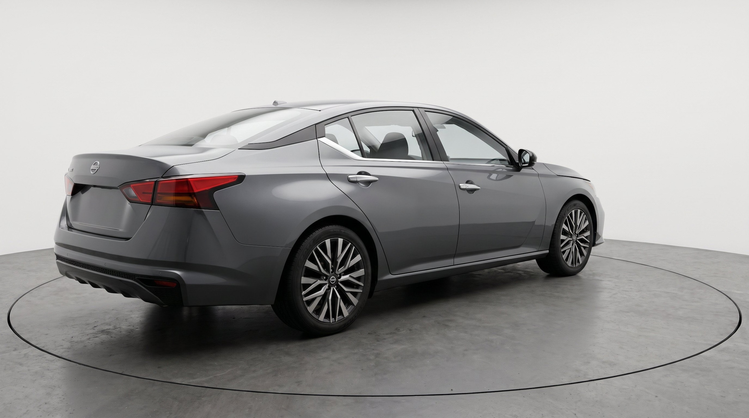 Thumbnail: 2025 Nissan Altima - 9