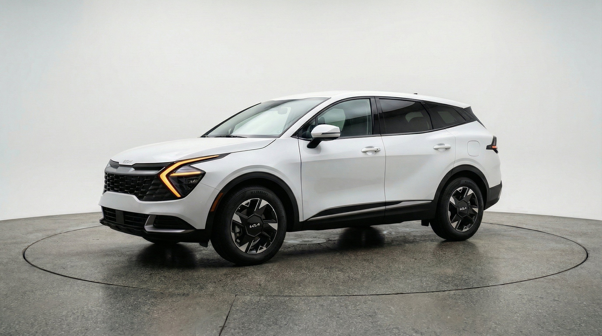 Thumbnail: 2026 Kia Sportage - 3