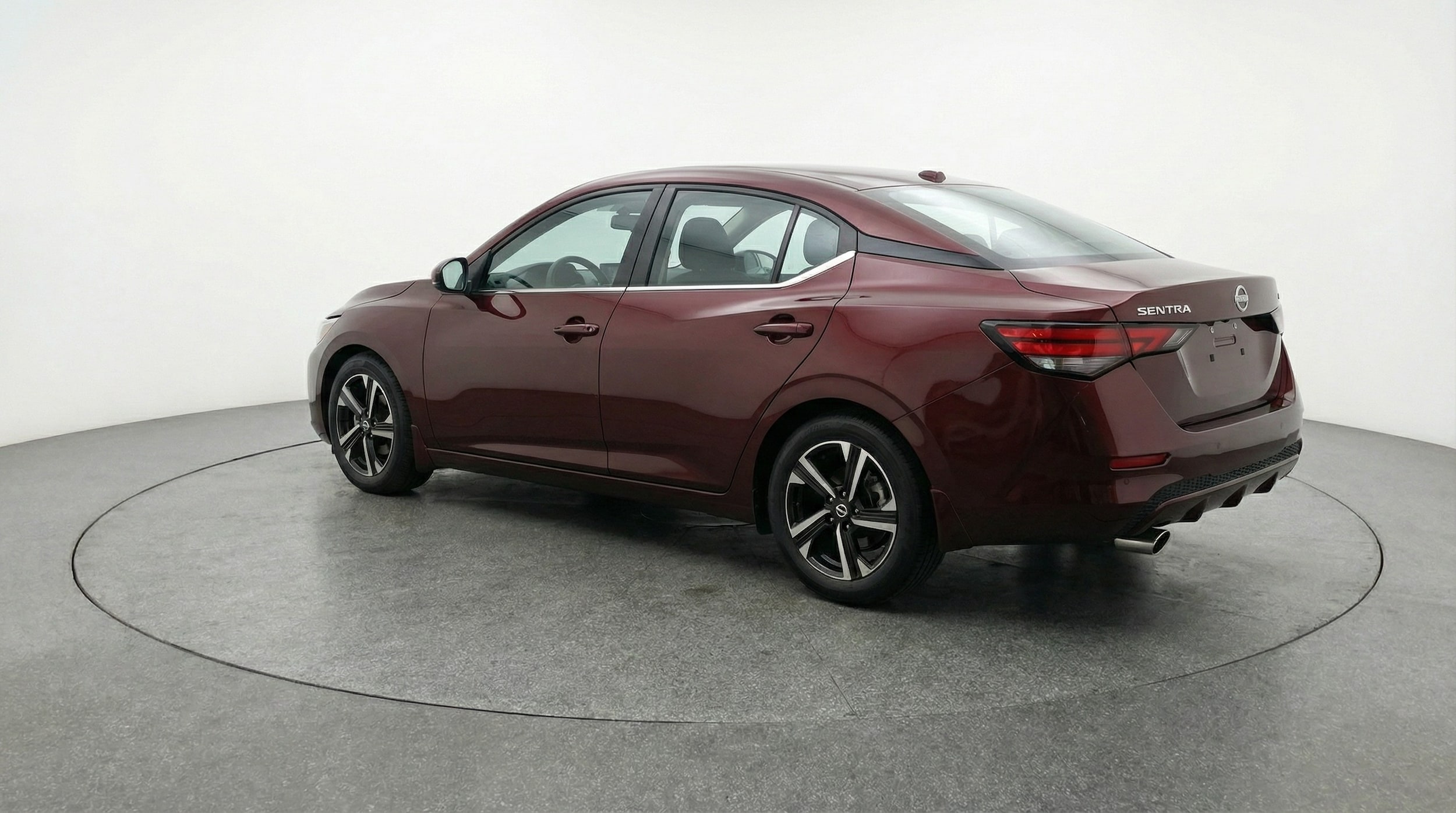 Thumbnail: 2025 Nissan Sentra - 5