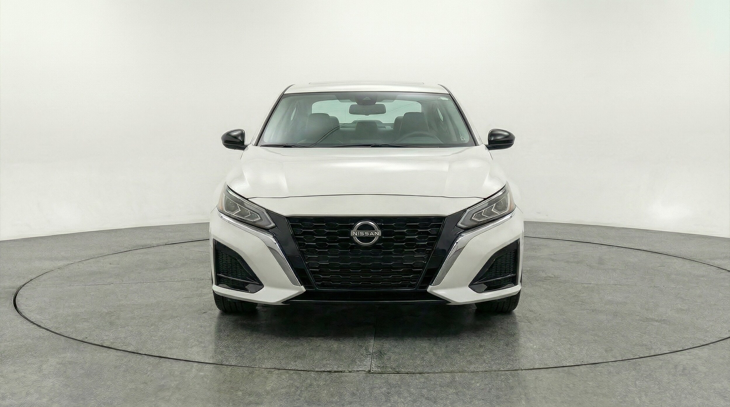 Thumbnail: 2025 Nissan Altima - 2