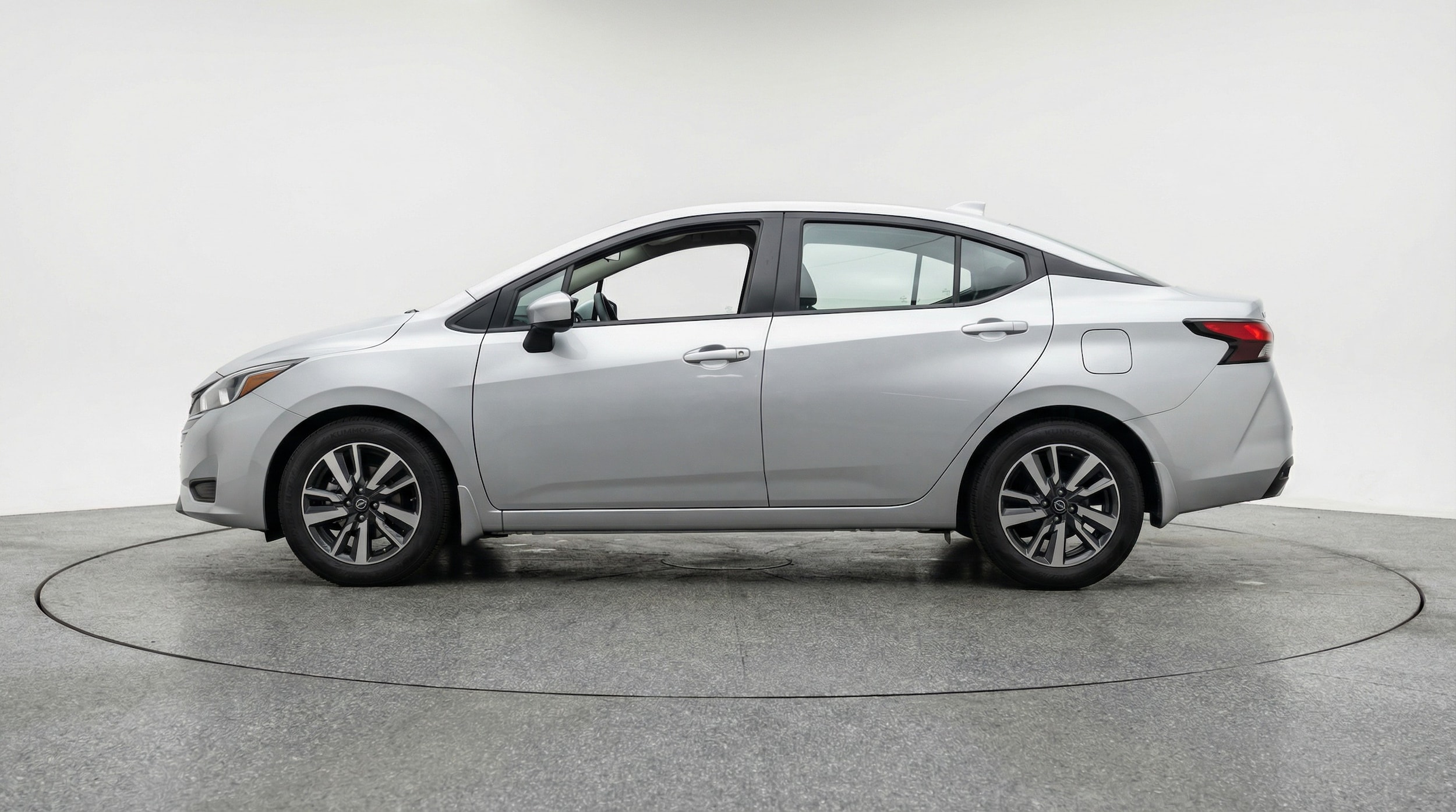 Thumbnail: 2025 Nissan Versa - 4