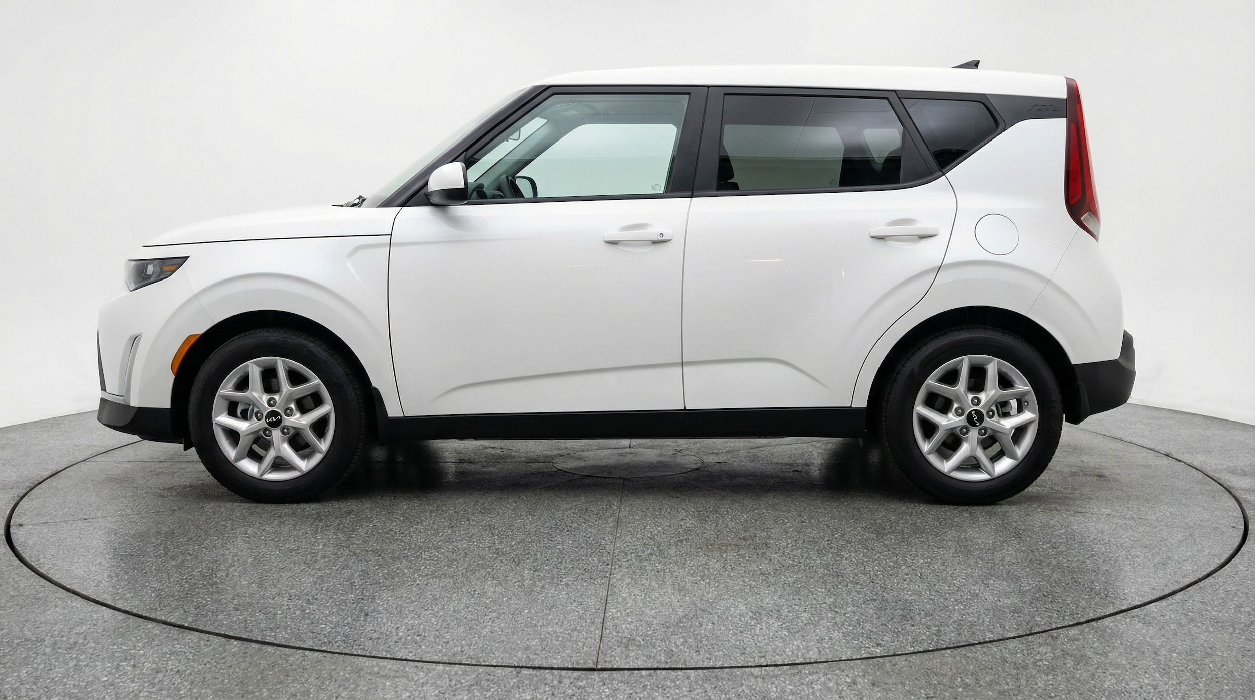 Thumbnail: 2025 Kia Soul - 4