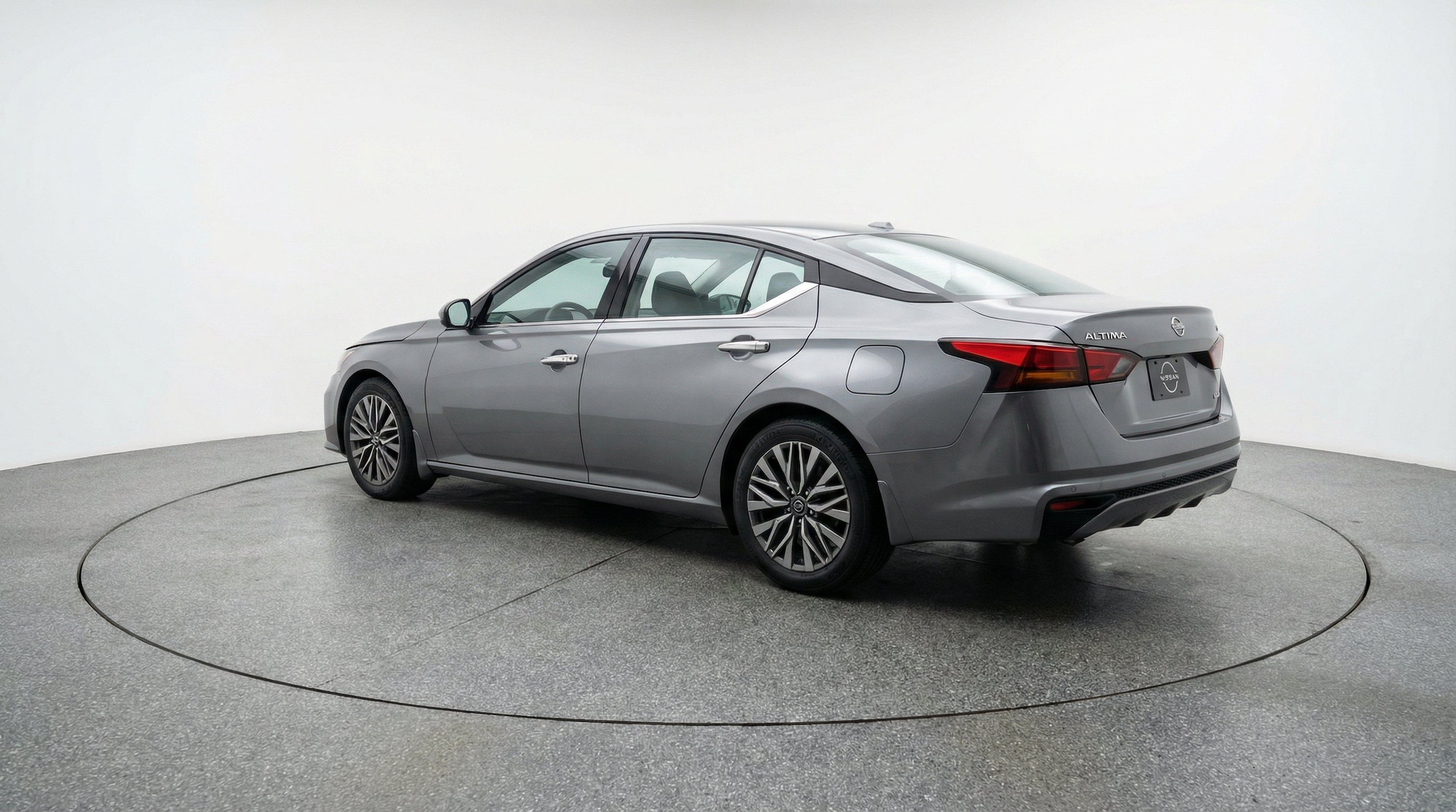 Thumbnail: 2025 Nissan Altima - 6