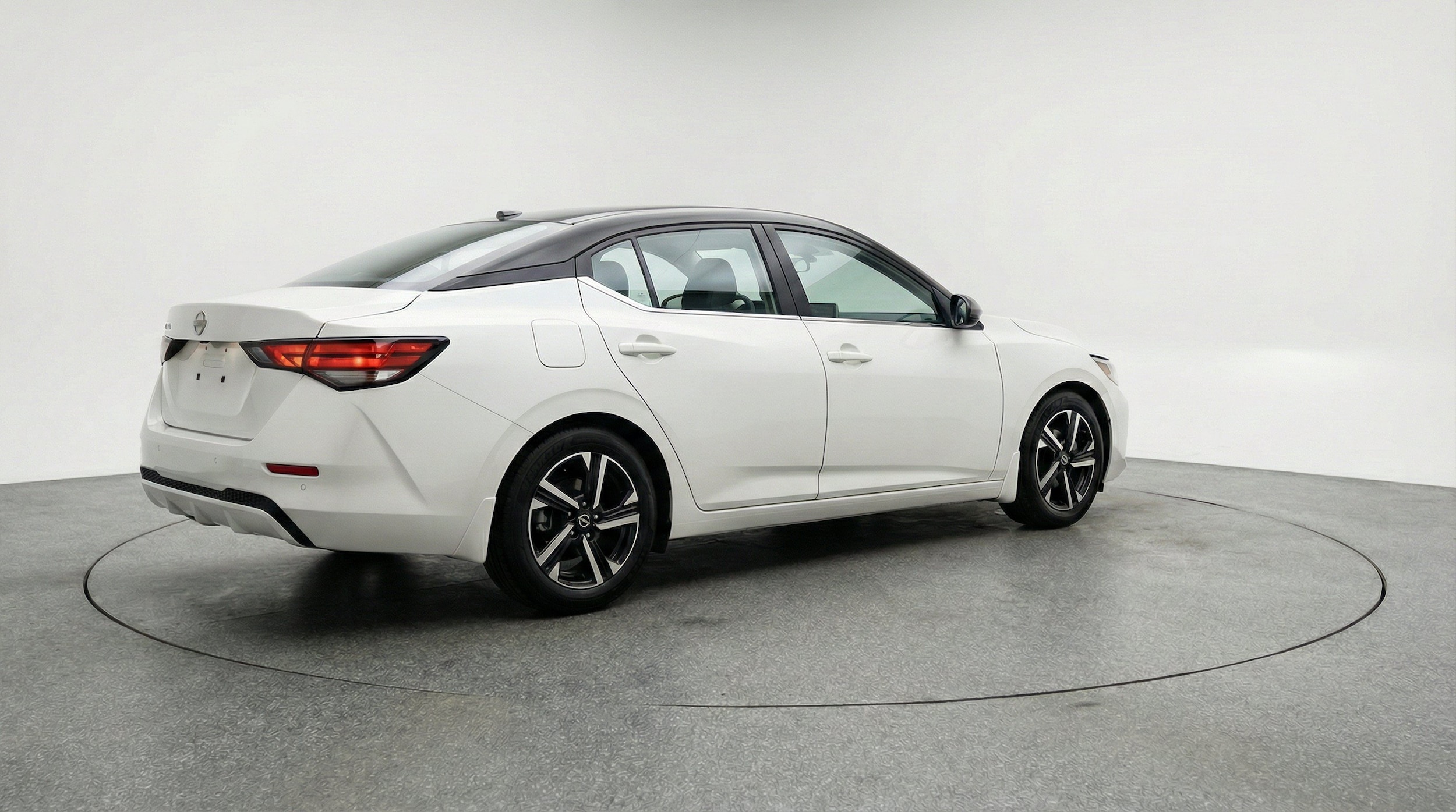 Thumbnail: 2025 Nissan Sentra - 9