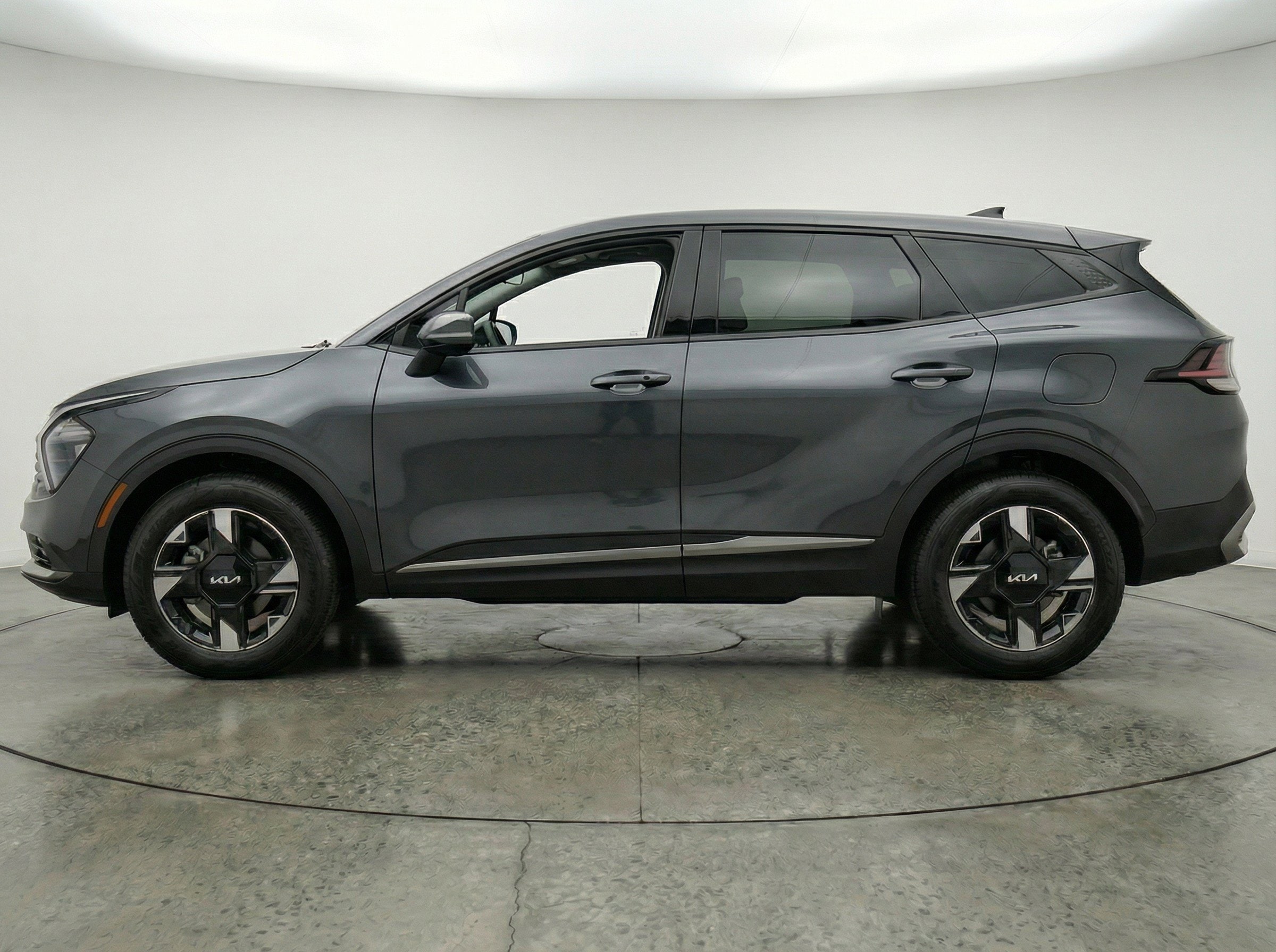 Thumbnail: 2026 Kia Sportage - 5