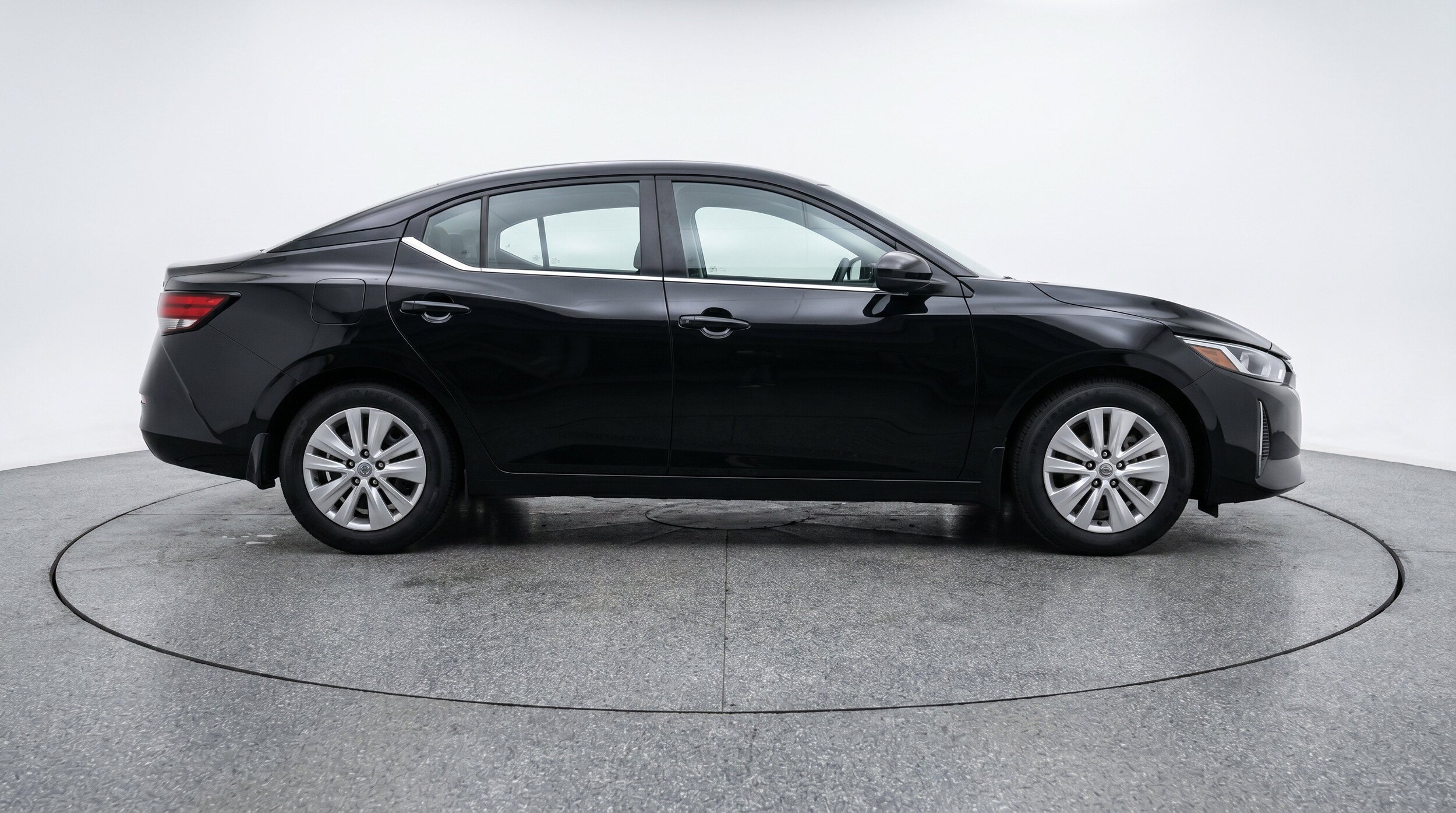 Thumbnail: 2025 Nissan Sentra - 11