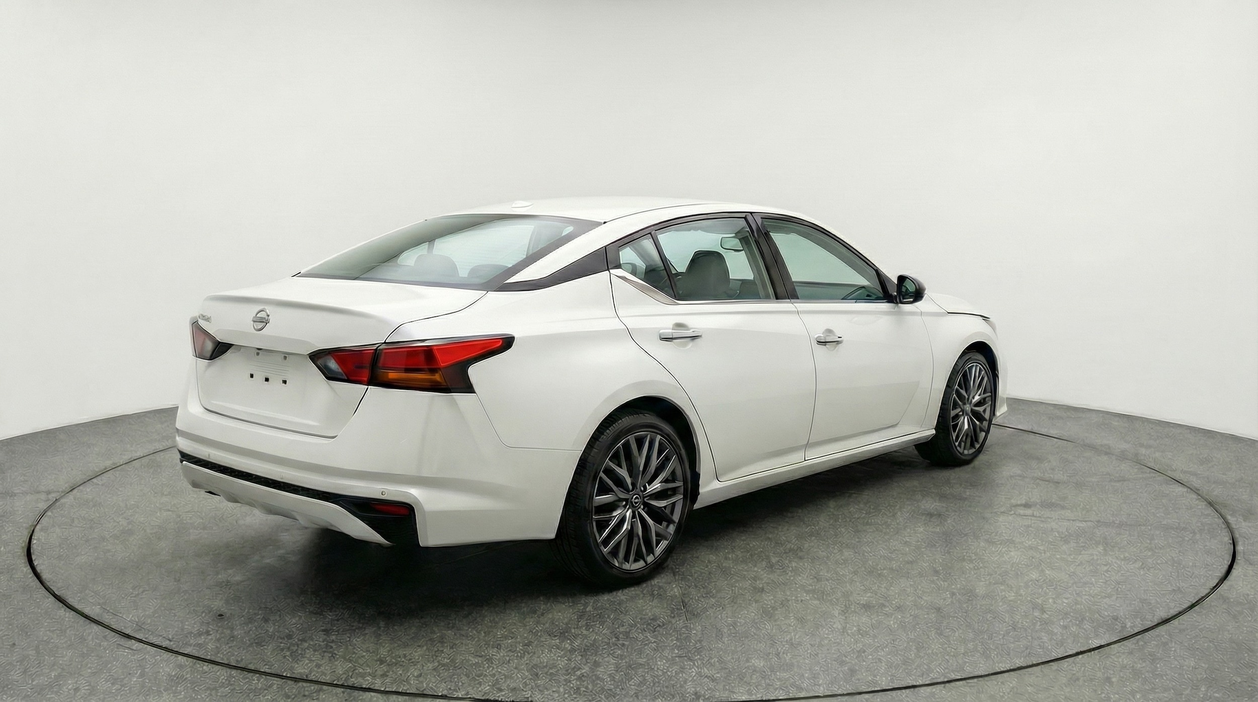 Thumbnail: 2025 Nissan Altima - 7