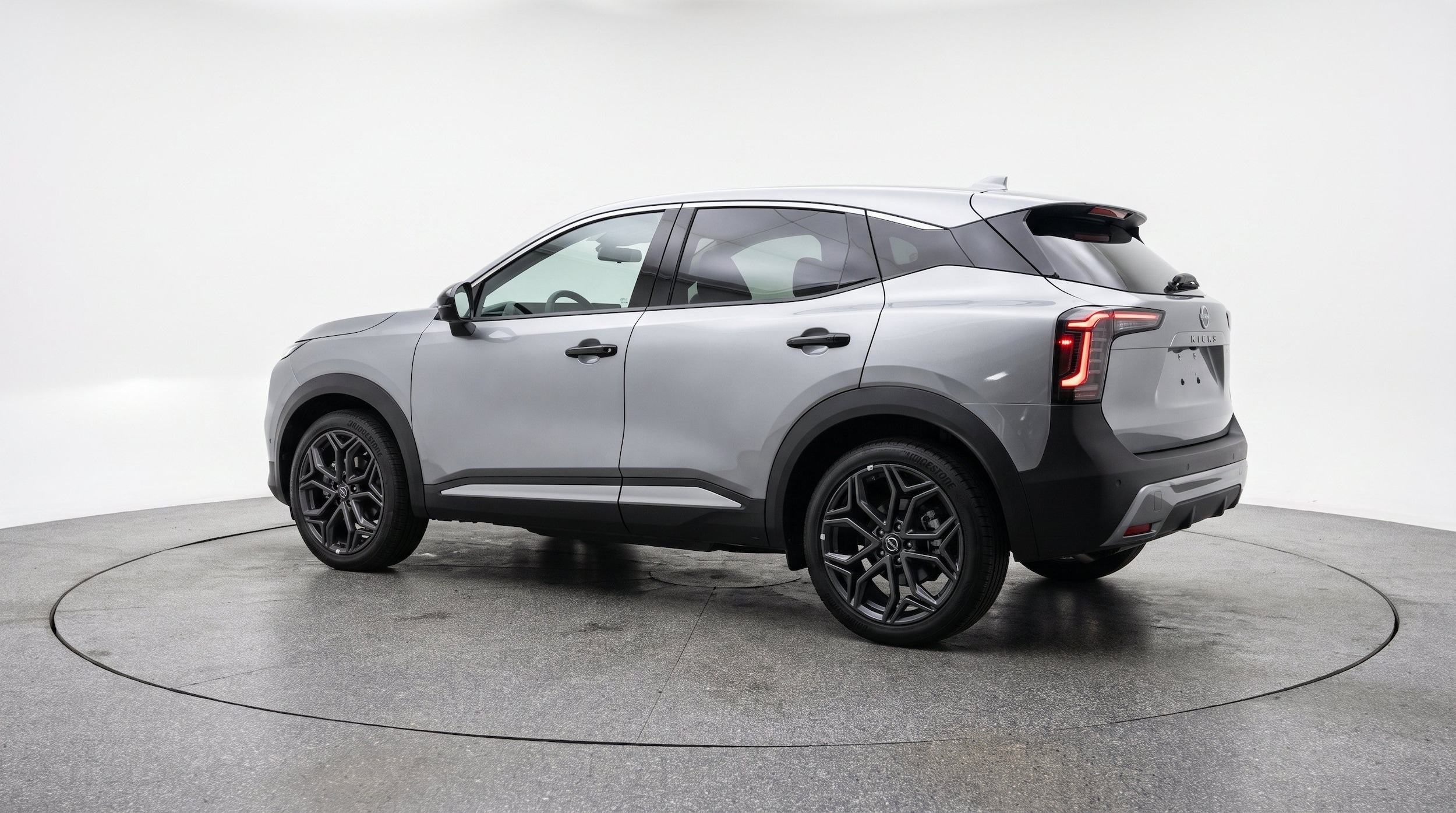 Thumbnail: 2026 Nissan Kicks - 6