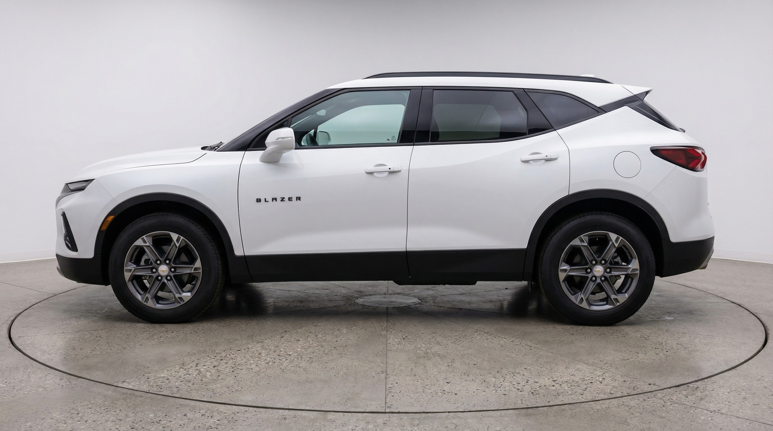 Thumbnail: 2025 Chevrolet Blazer - 4