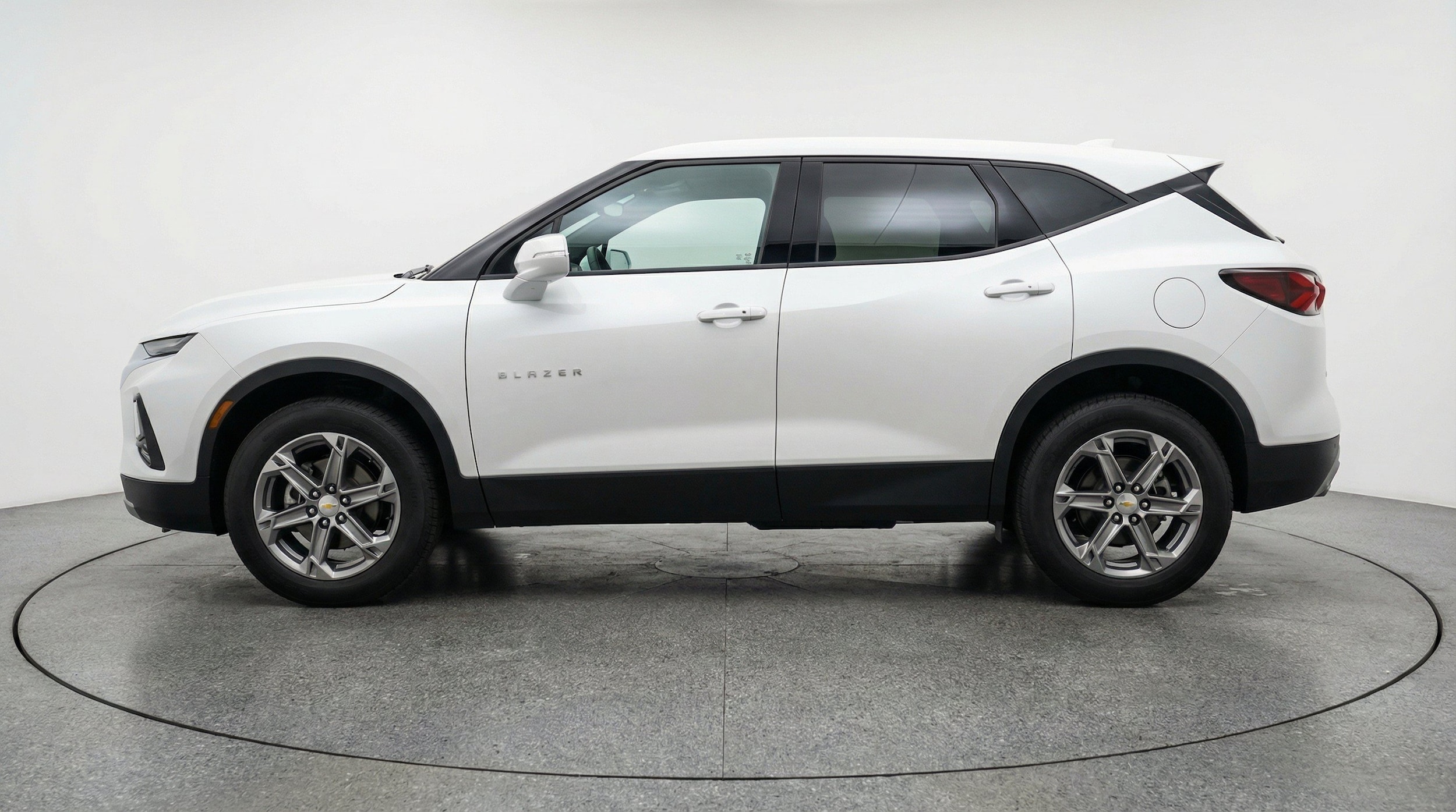 Thumbnail: 2025 Chevrolet Blazer - 5