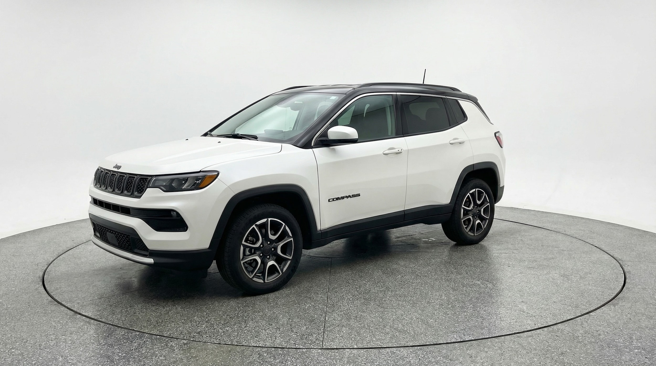 Thumbnail: 2025 Jeep Compass - 3