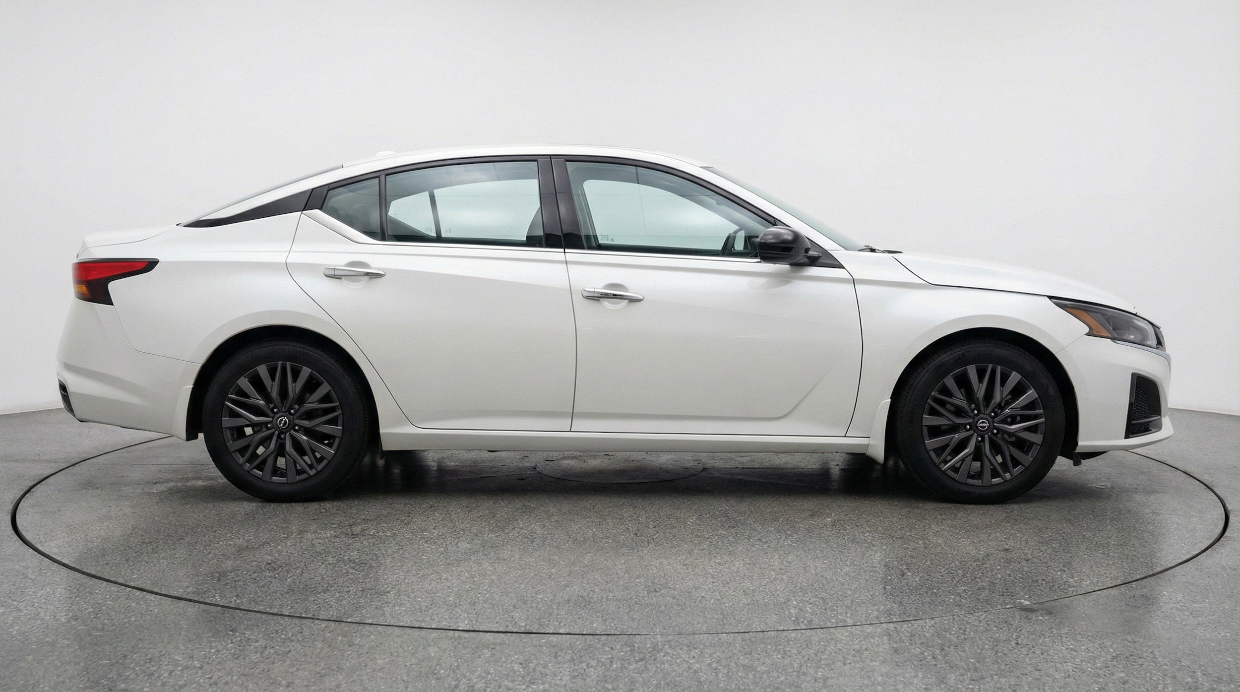 Thumbnail: 2025 Nissan Altima - 11