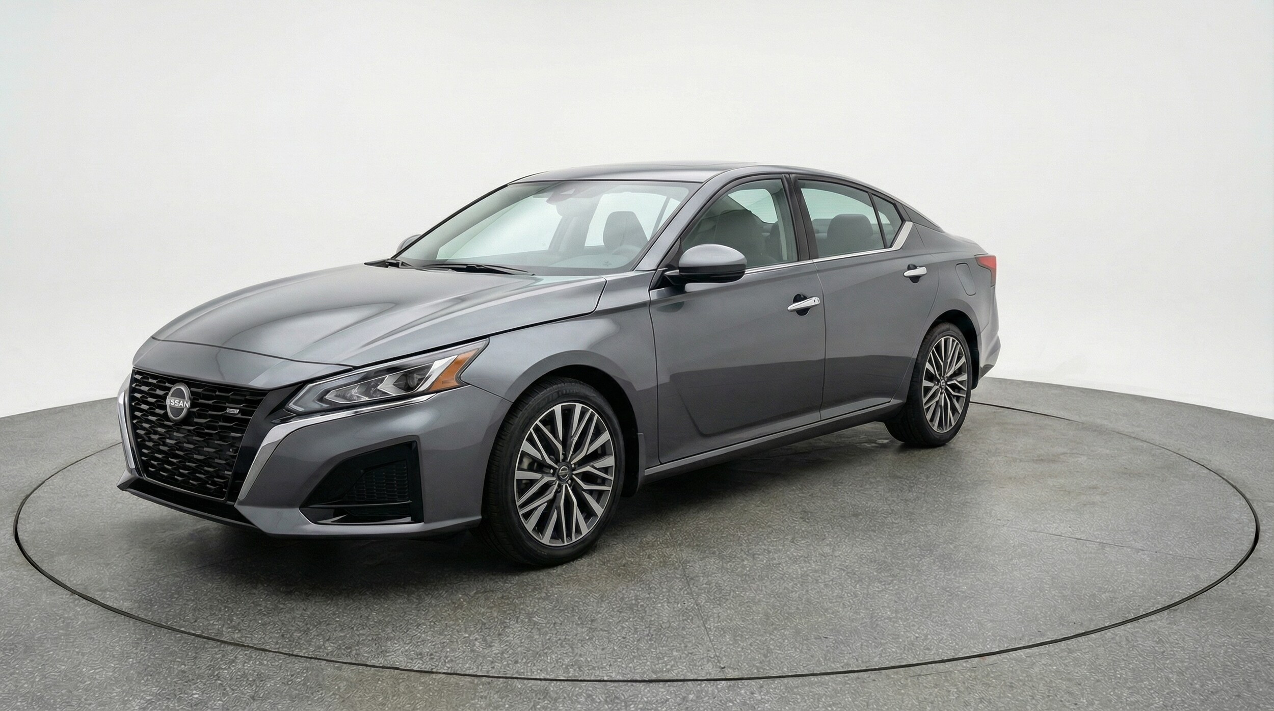 Thumbnail: 2025 Nissan Altima - 3