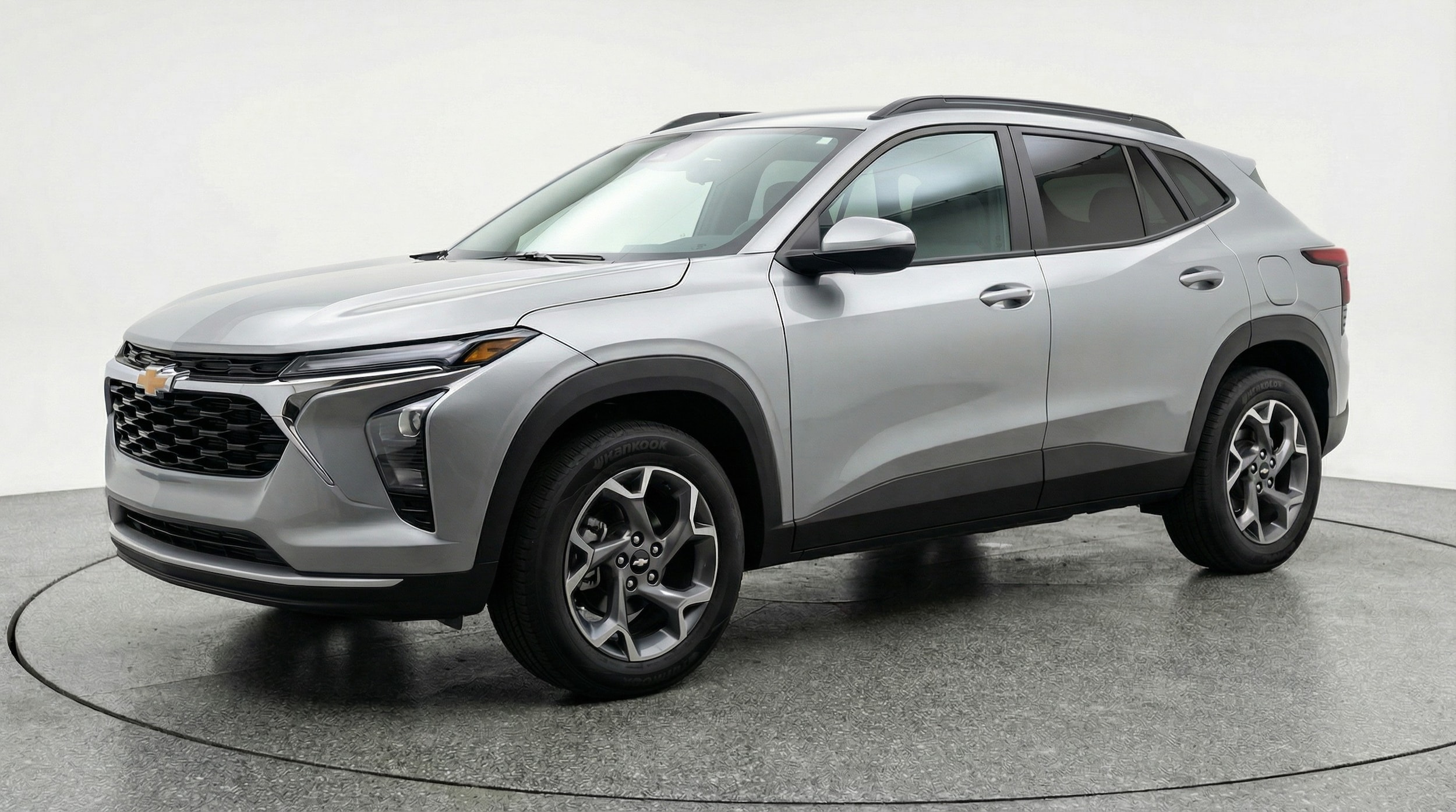 Thumbnail: 2025 Chevrolet Trax - 3