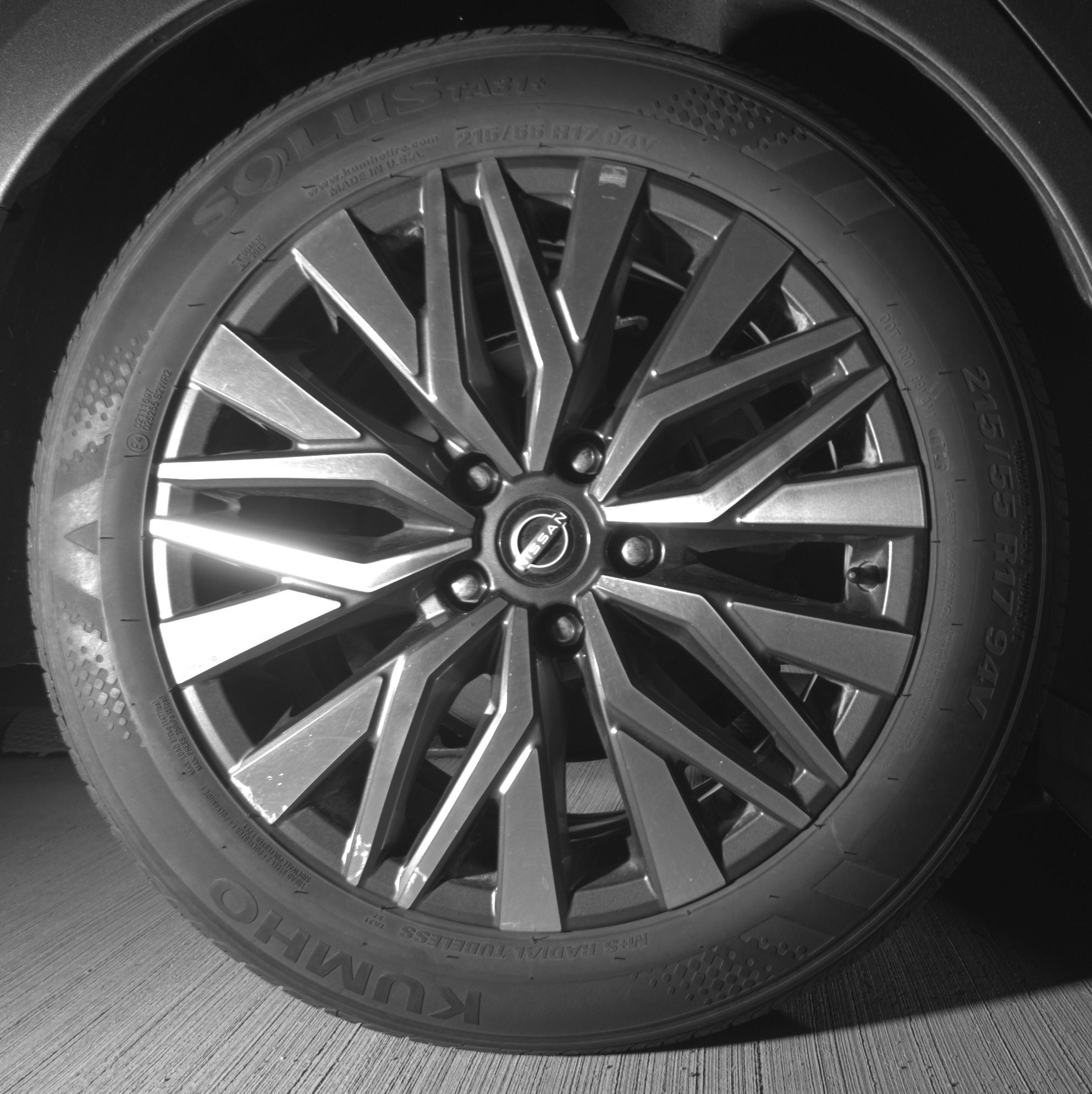 Thumbnail: 2025 Nissan Altima - 12