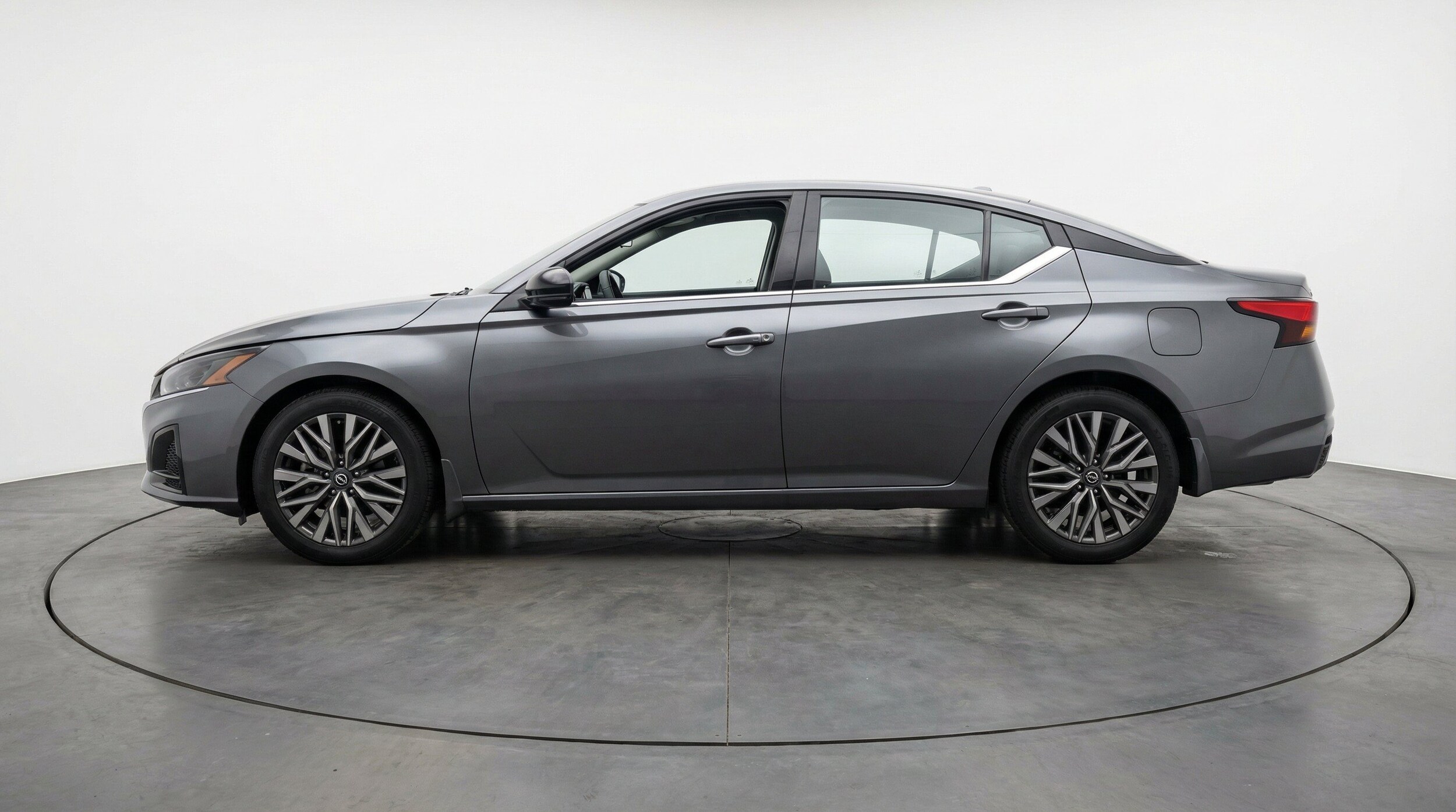 Thumbnail: 2026 Nissan Altima - 5