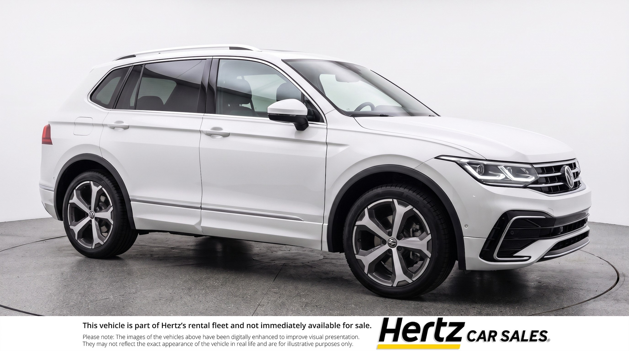 Thumbnail: 2026 Volkswagen Tiguan - 1