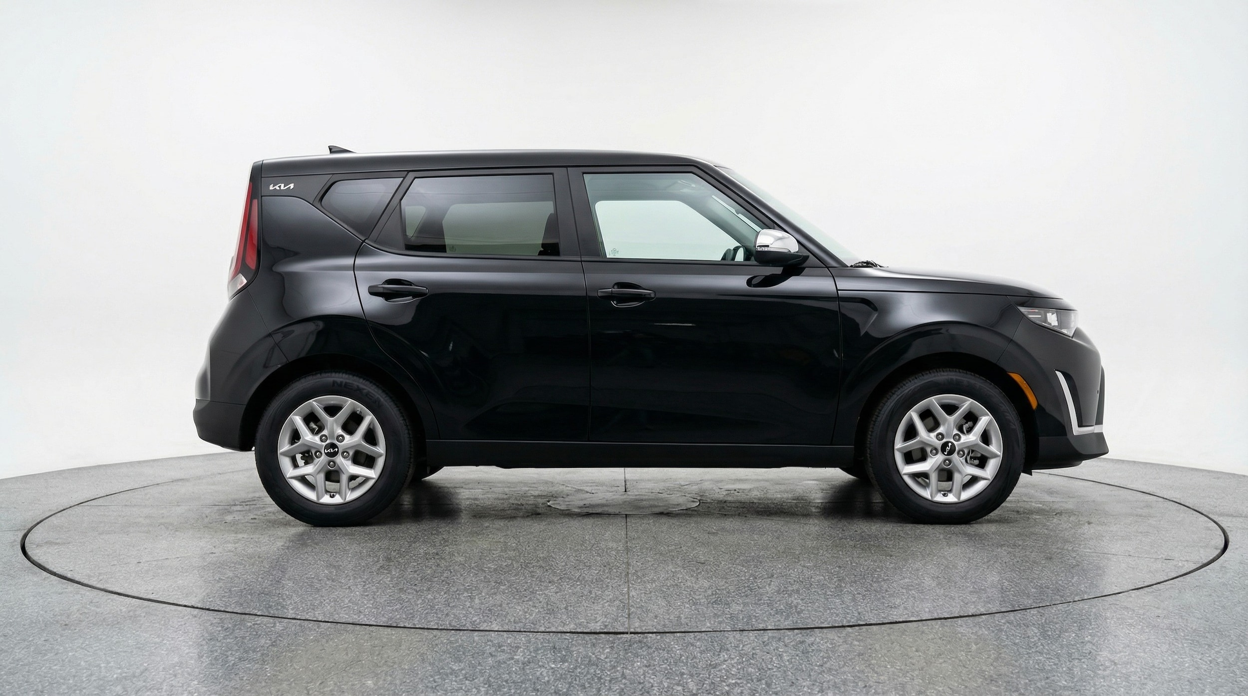 Thumbnail: 2025 Kia Soul - 8