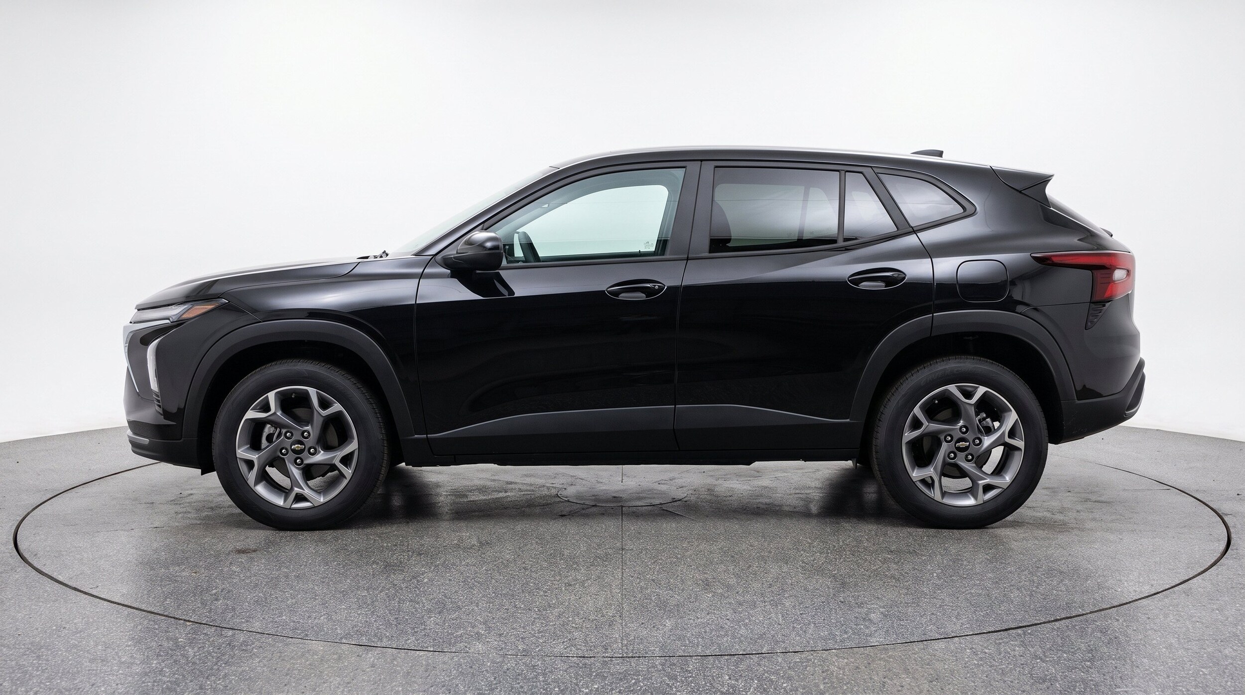Thumbnail: 2025 Chevrolet Trax - 5