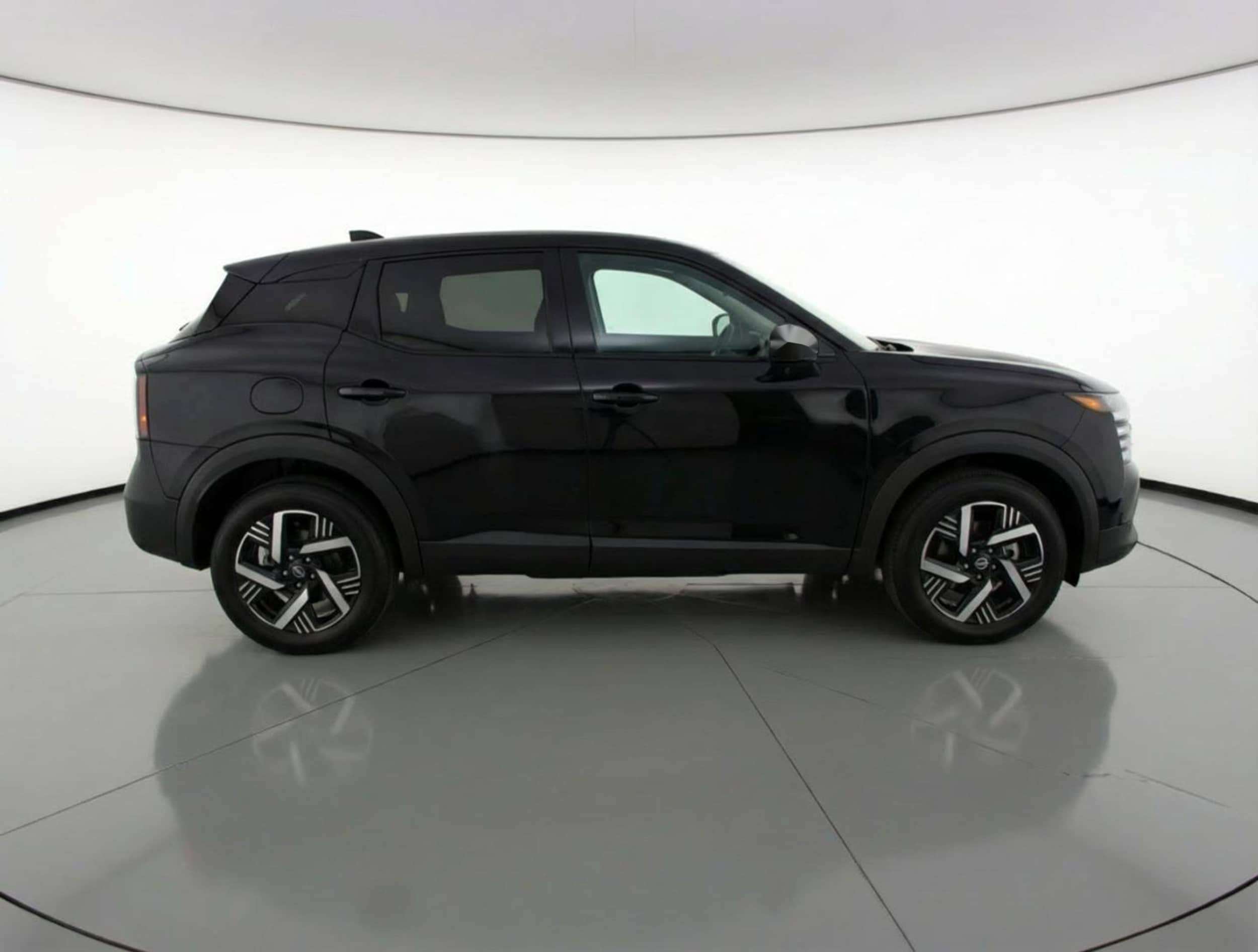 Thumbnail: 2025 Nissan Kicks - 8