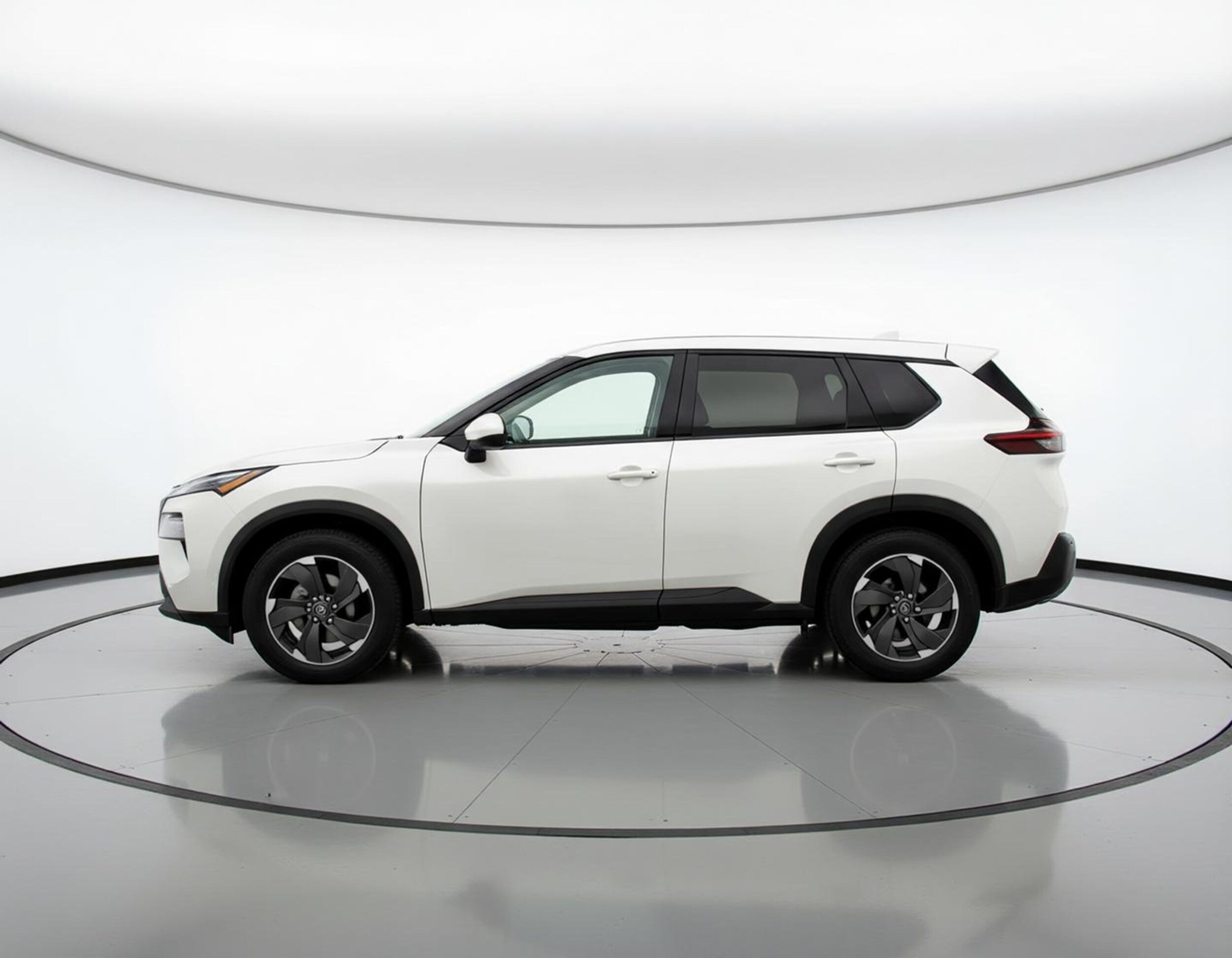 Thumbnail: 2025 Nissan Rogue - 4