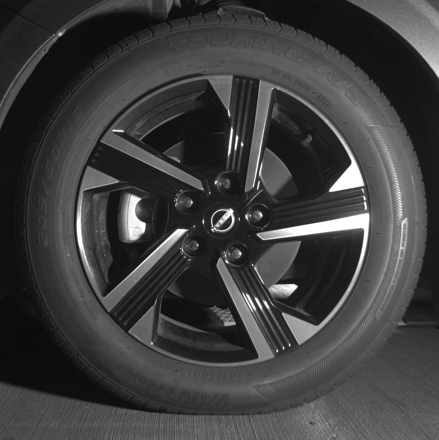 Thumbnail: 2025 Nissan Sentra - 9