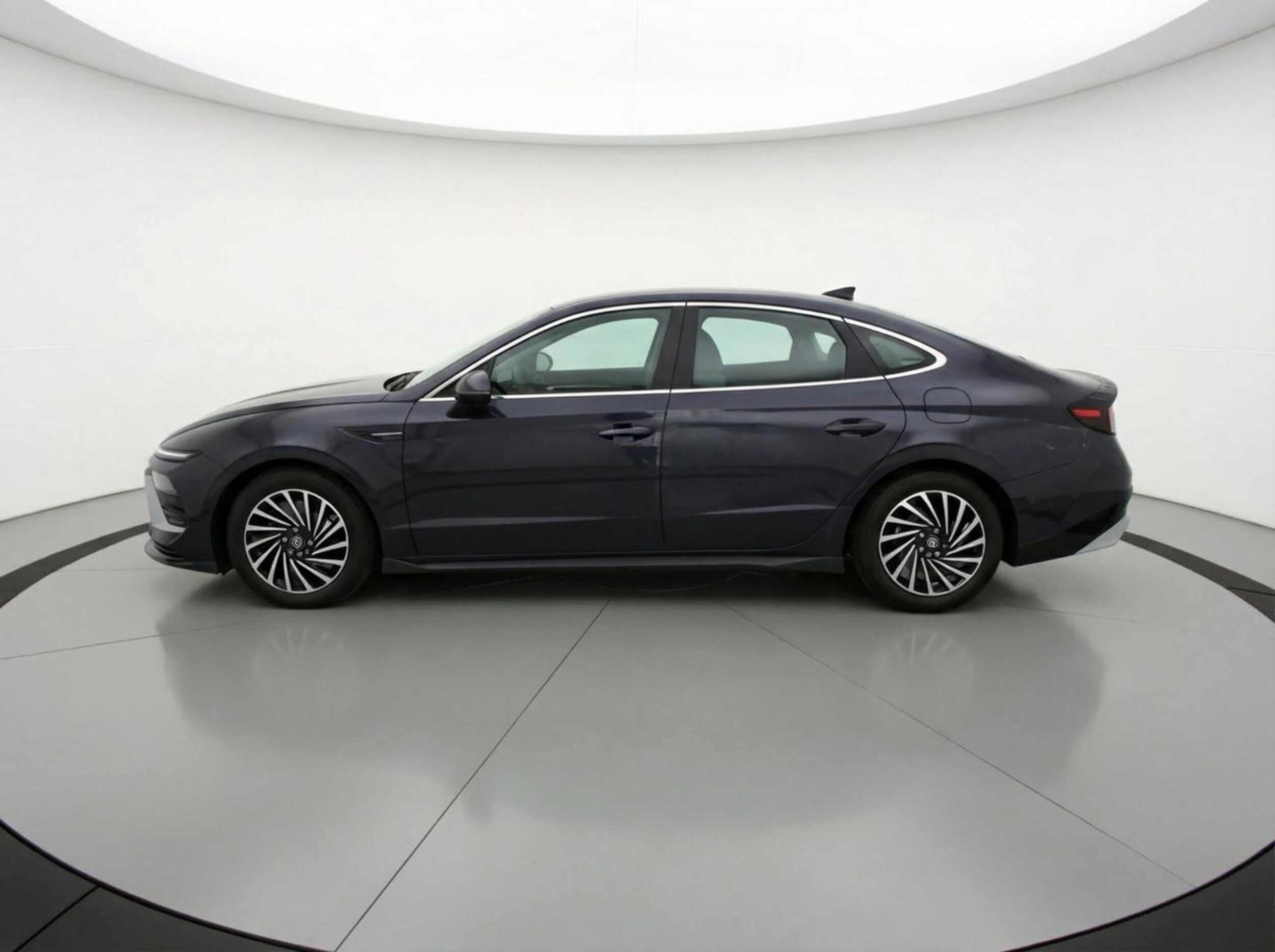 Thumbnail: 2025 Hyundai Sonata - 4