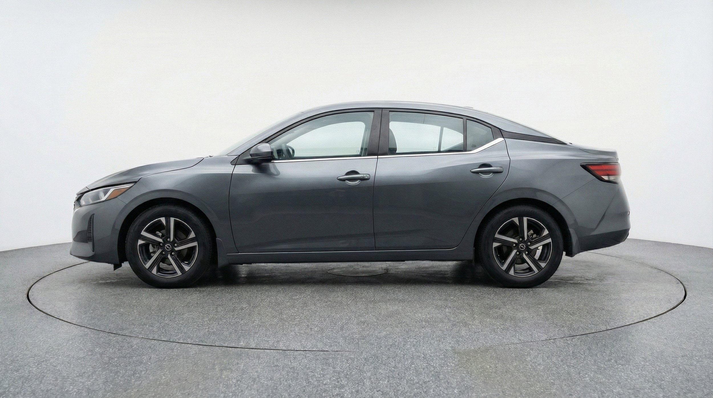 Thumbnail: 2025 Nissan Sentra - 5