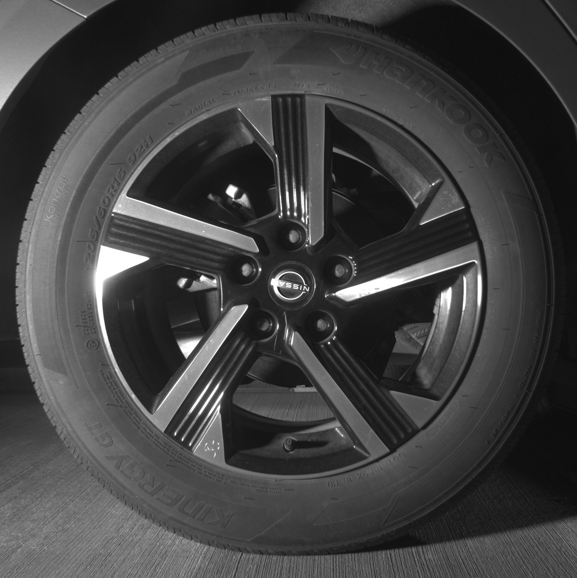 Thumbnail: 2025 Nissan Sentra - 12