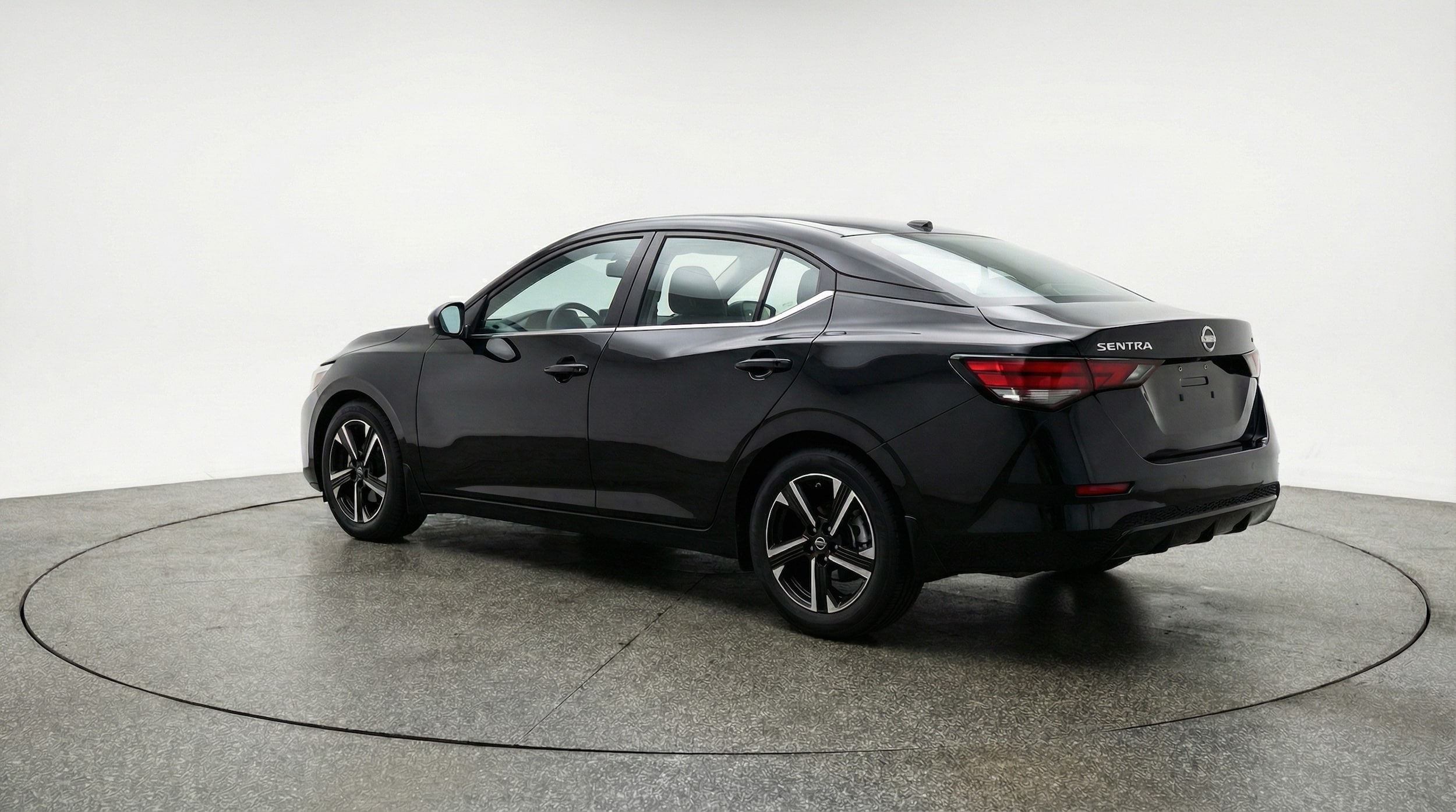 Thumbnail: 2025 Nissan Sentra - 5