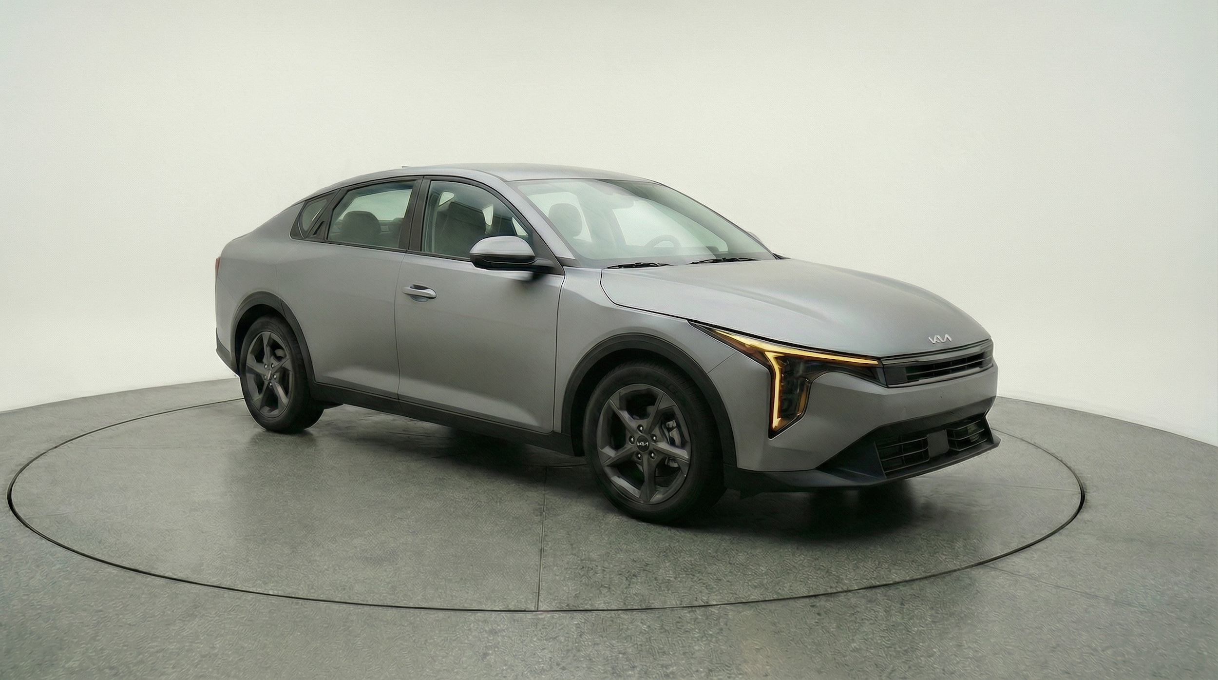 Thumbnail: 2025 Kia K4 - 1