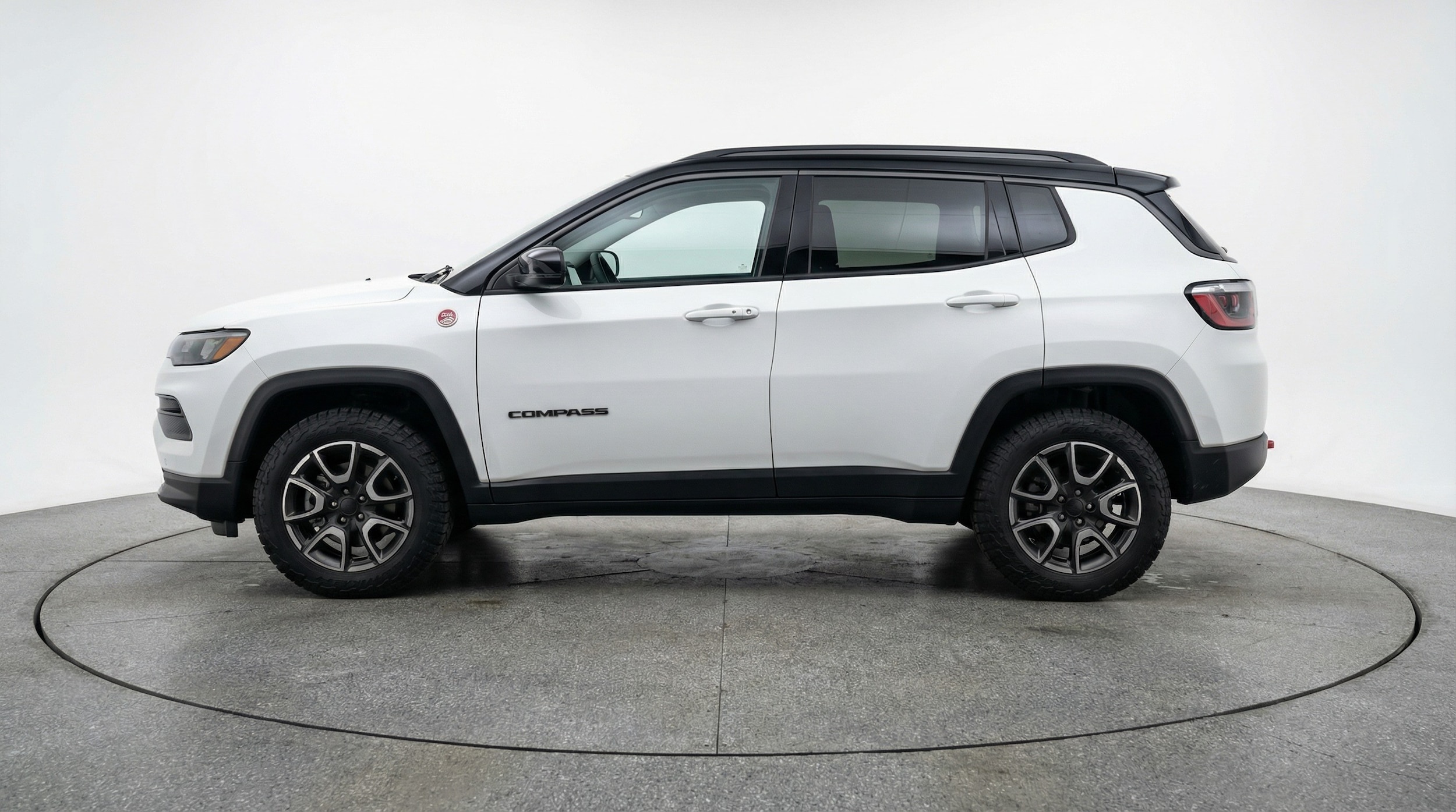 Thumbnail: 2025 Jeep Compass - 4