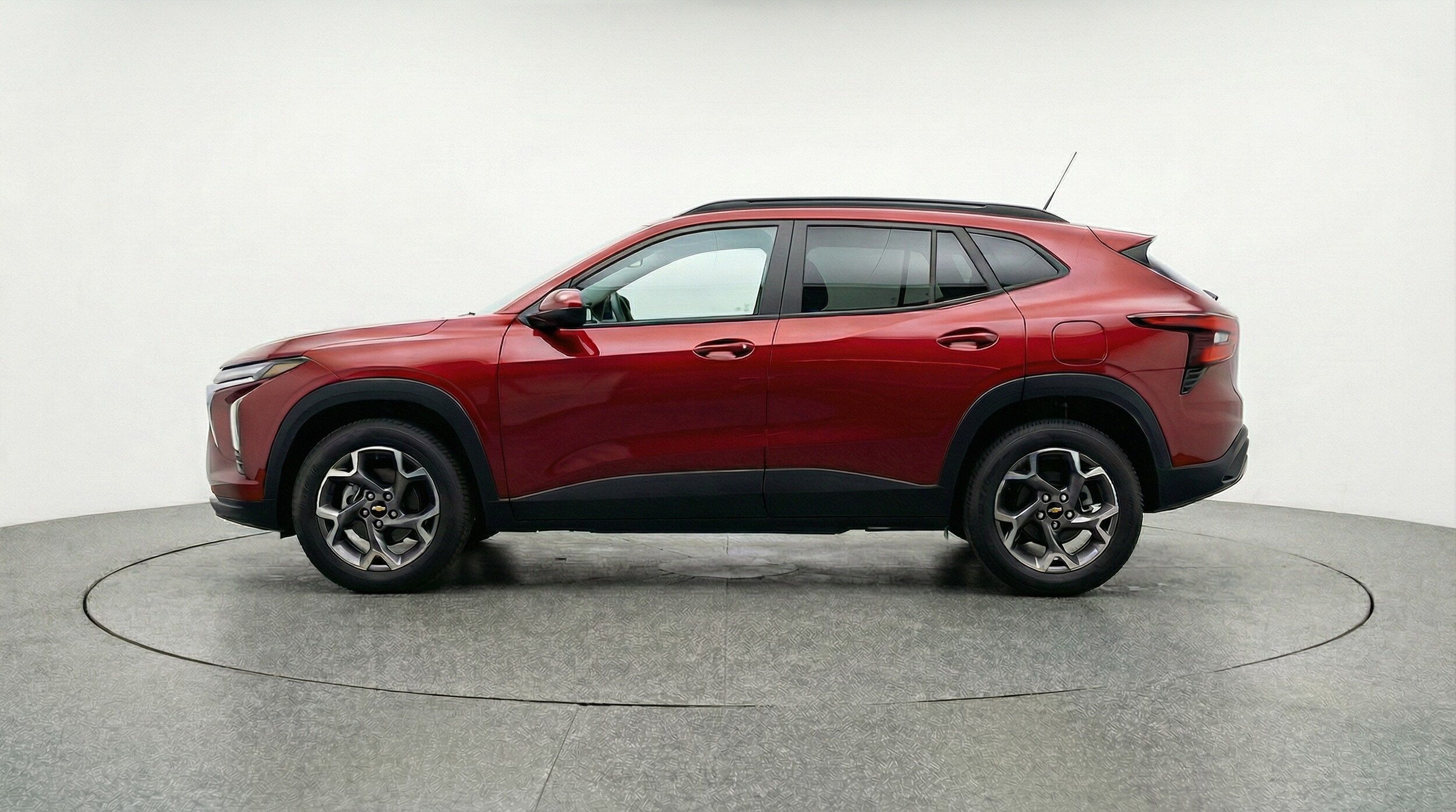 Thumbnail: 2025 Chevrolet Trax - 4