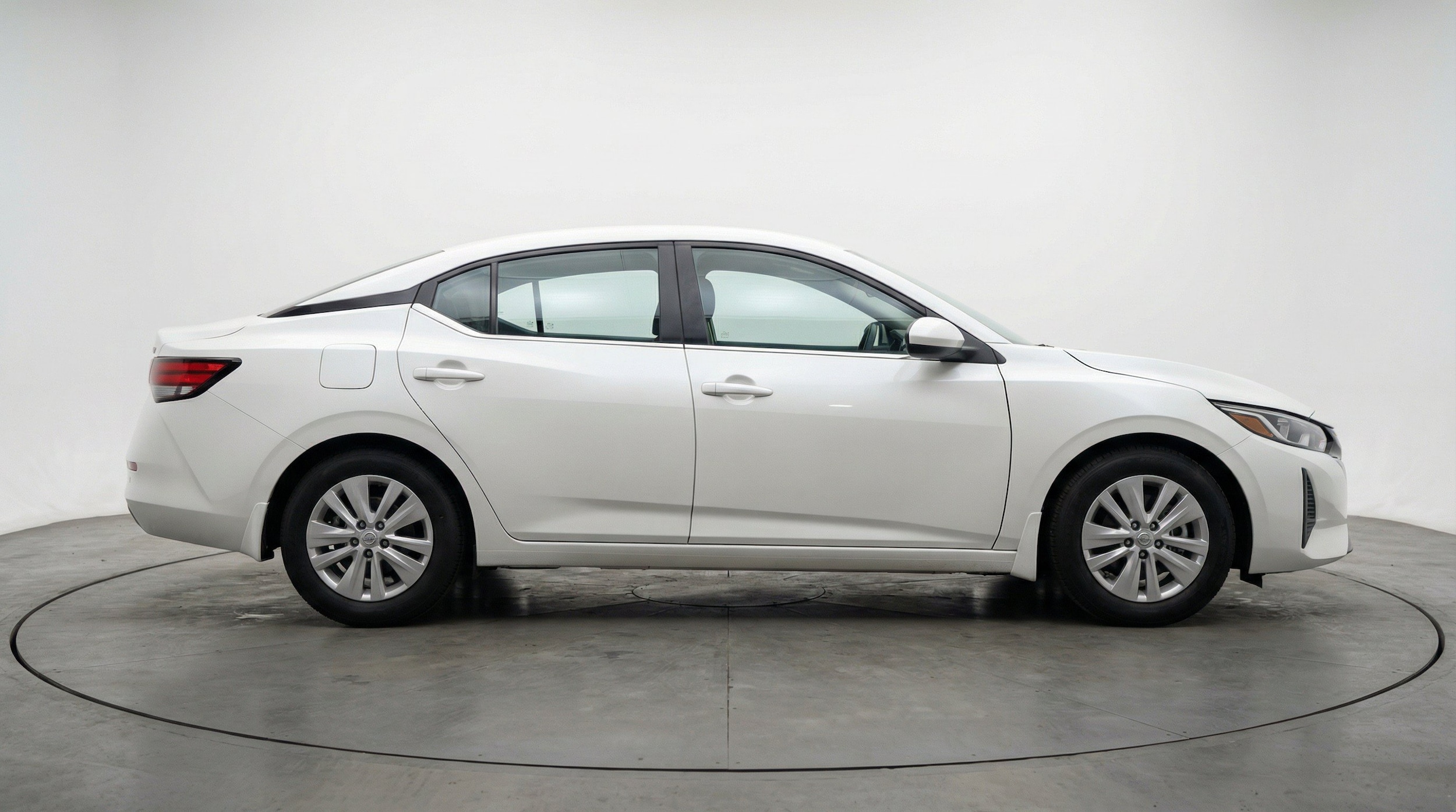 Thumbnail: 2025 Nissan Sentra - 11