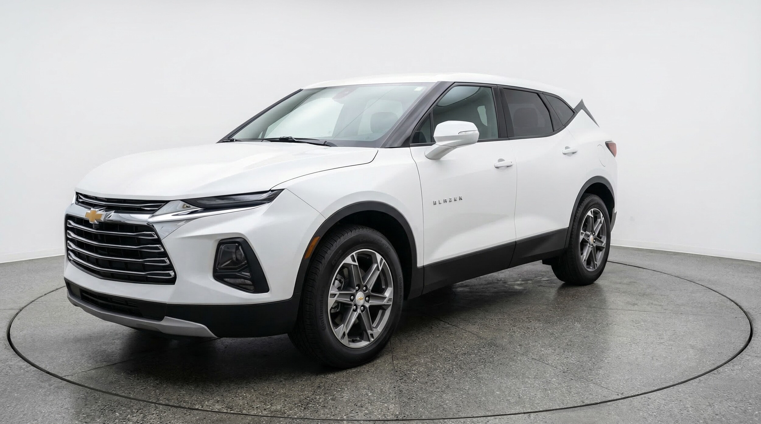 Thumbnail: 2025 Chevrolet Blazer - 3