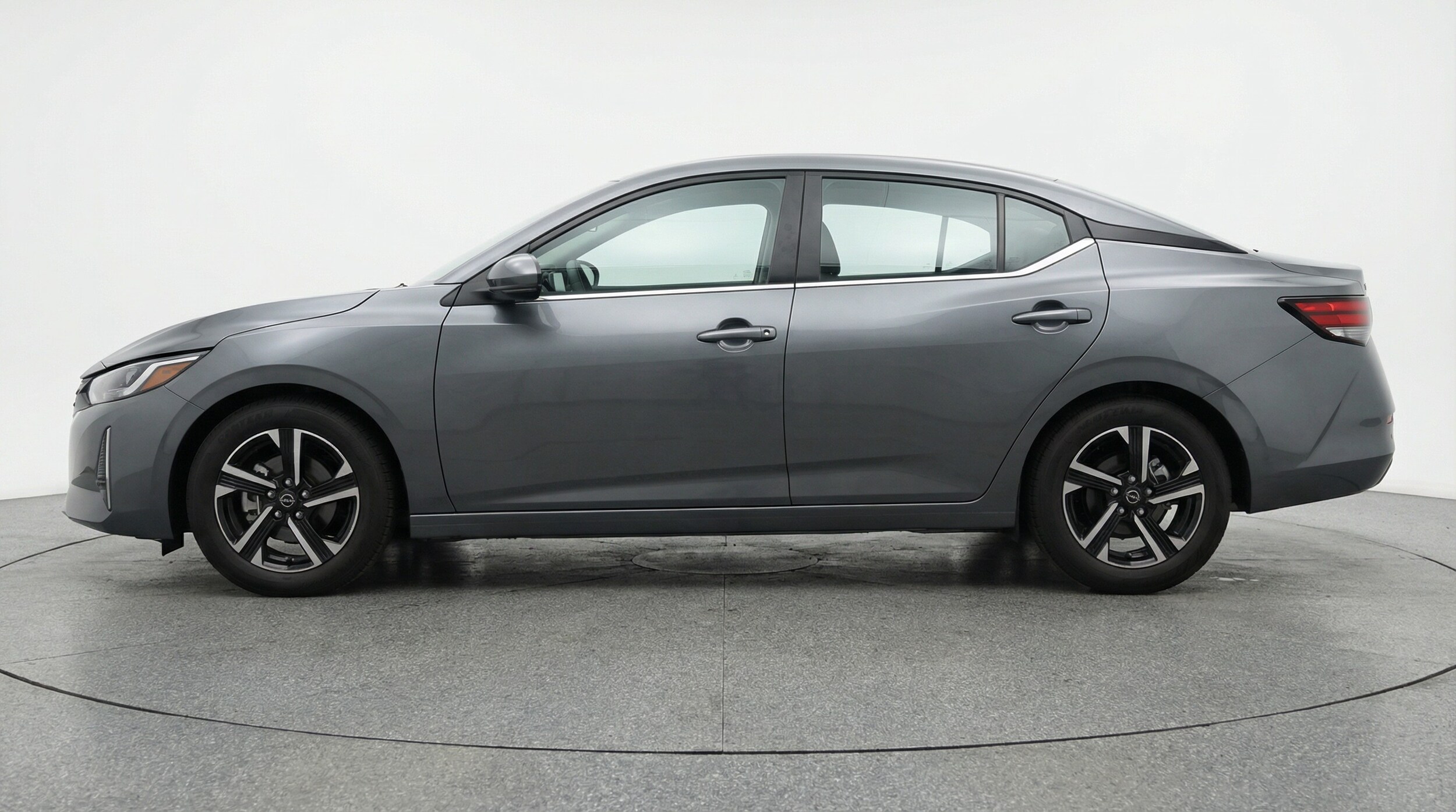 Thumbnail: 2025 Nissan Sentra - 4