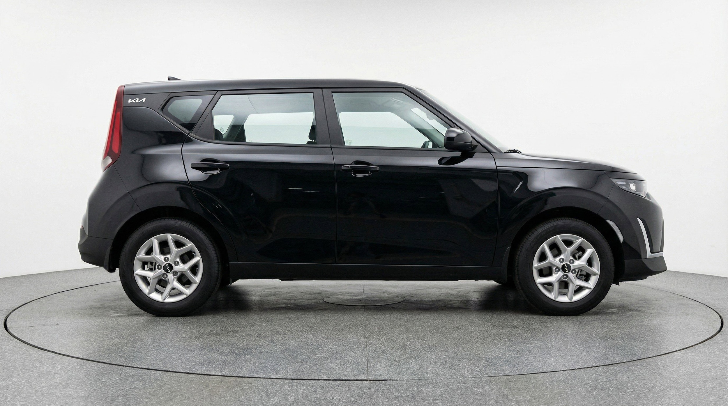 Thumbnail: 2025 Kia Soul - 11