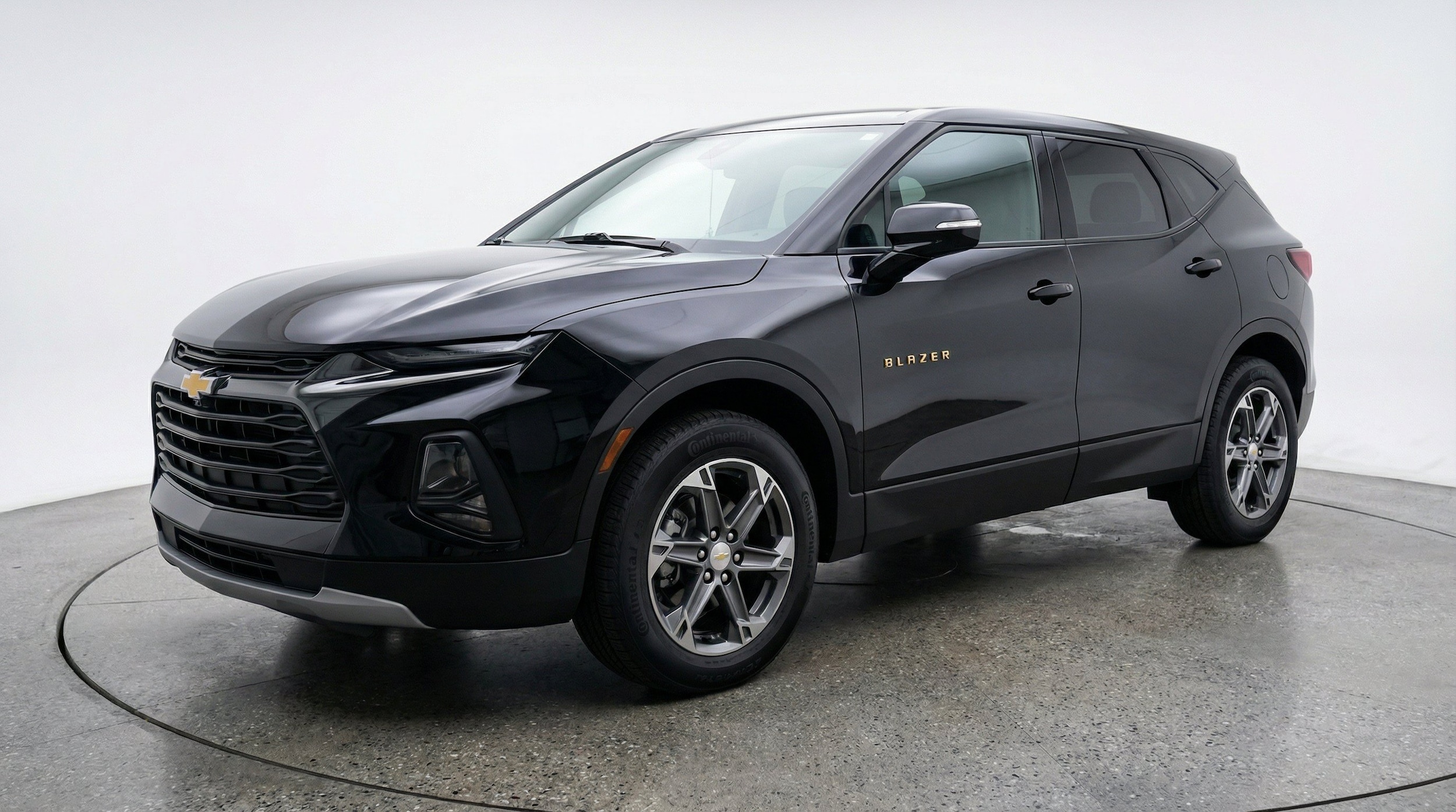 Thumbnail: 2026 Chevrolet Blazer - 3