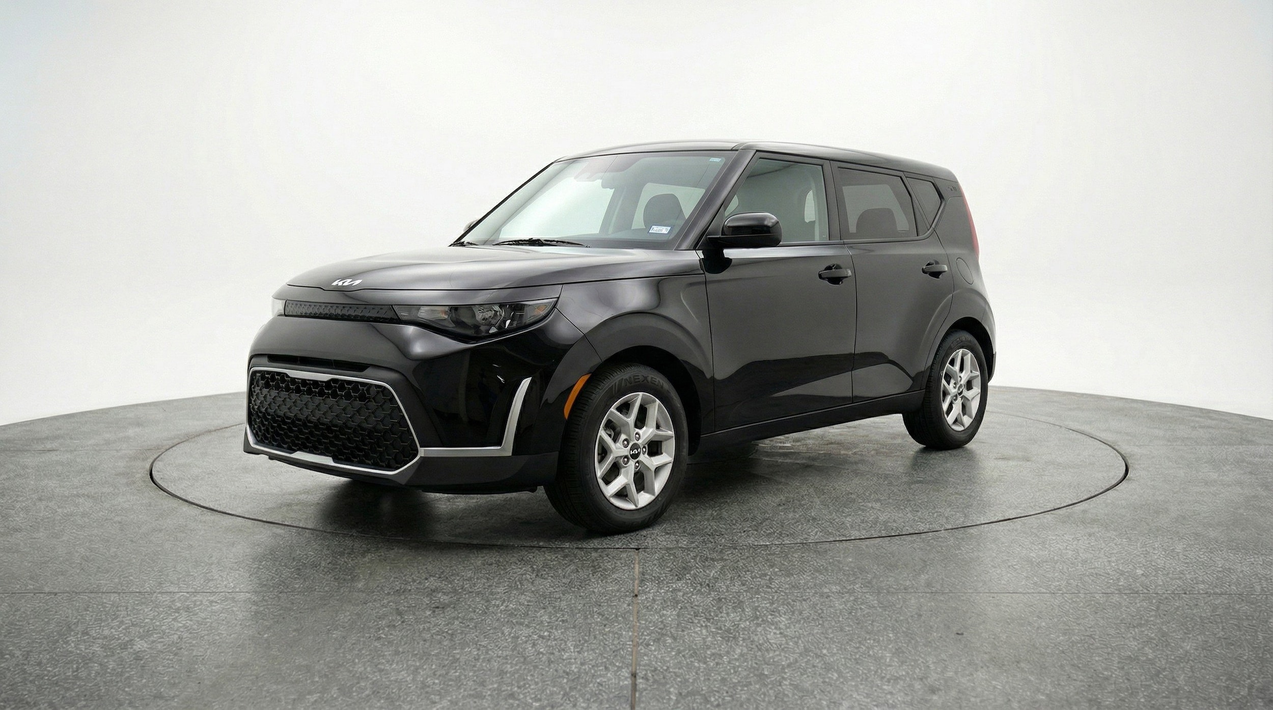 Thumbnail: 2025 Kia Soul - 3
